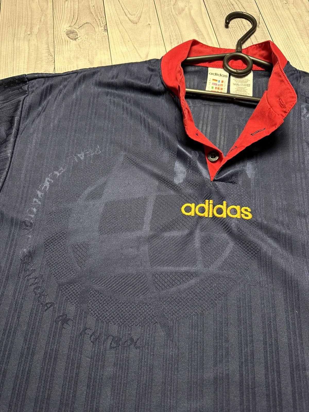 Adidas × Vintage Vintage adidas Spain soccer jersey size XL rare Size US XL / EU 56 / 4 - 4 Thumbnail