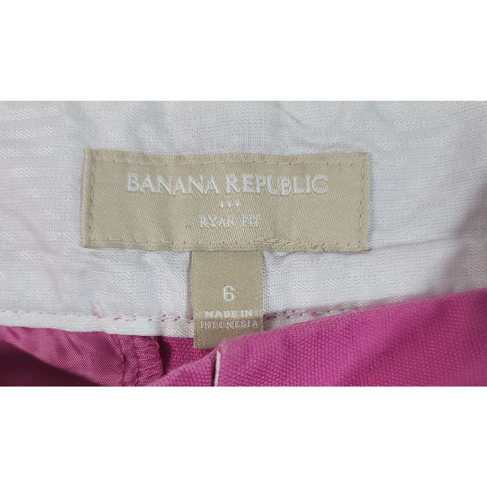 Banana Republic Banana Republic Fuchsia Purple Pink Flat Front Chino Short 6 Size 28" / US 6 / IT 42 - 3 Thumbnail