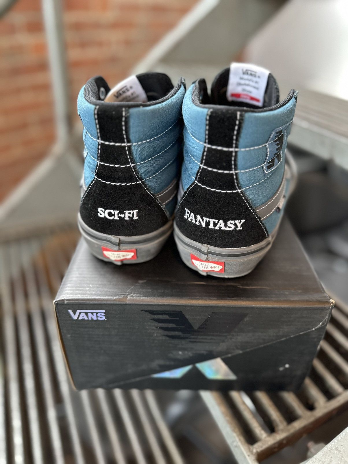 Sci-Fi Fantasy VANS x SciFi Fantasy Half Cab sz 10.5 Size US 10.5 / EU 43-44 - 3 Thumbnail