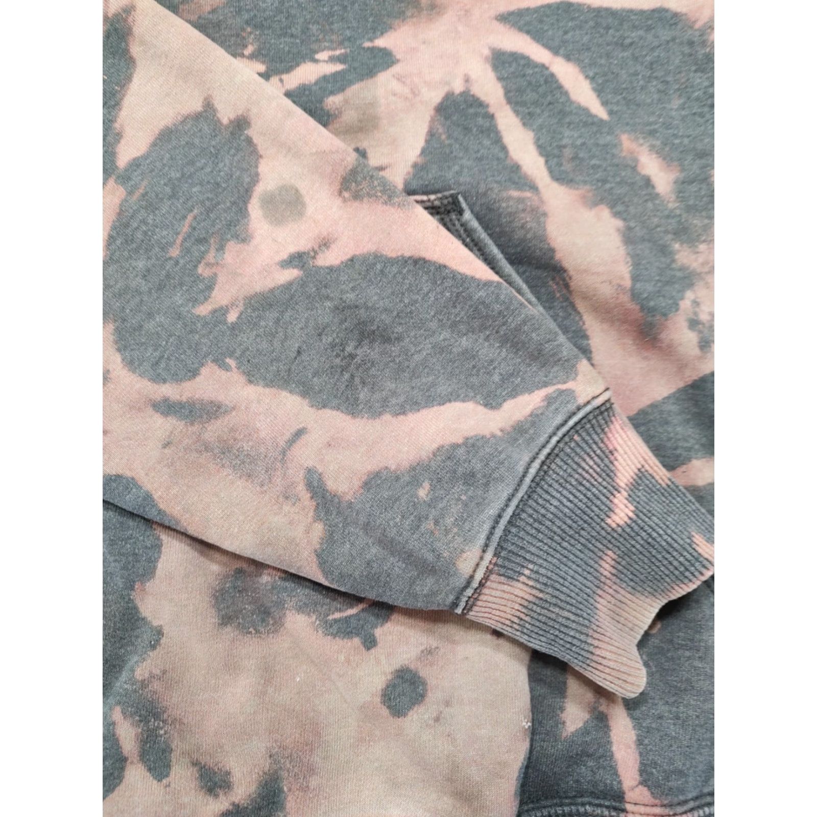 Carhartt Carhartt Mens Hoodie Gray L Tie Dye Acid Wash 1 Of 1 Original Fit 90s College Outdoor Shirt? Size US L / EU 52-54 / 3 - 6 Thumbnail