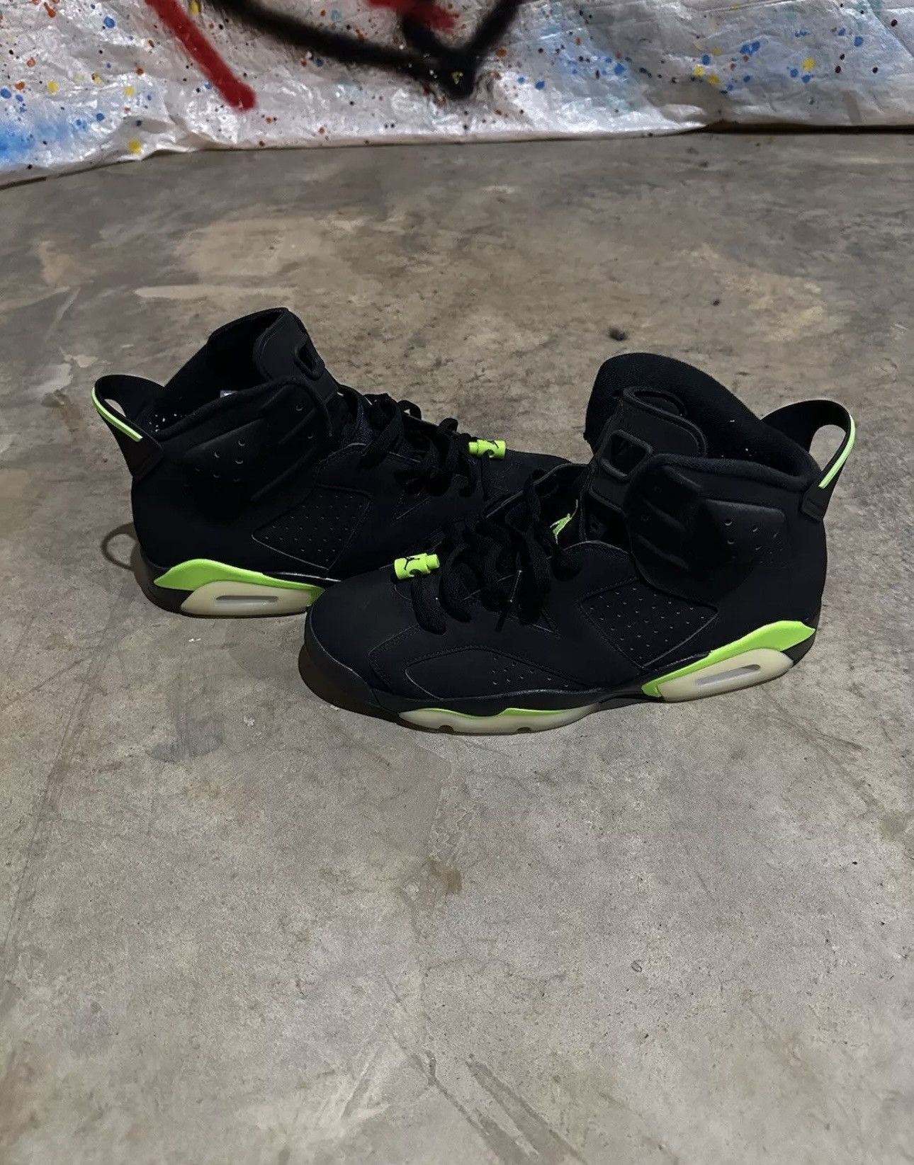 Jordan Brand Jordan 6 Retro “Electric Green” Size US 13 / EU 46 - 4 Thumbnail