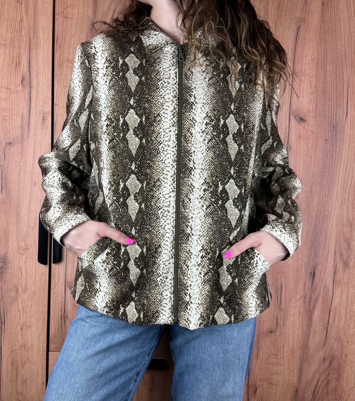 Japanese Brand VARSITY BOMBER 00s SNAKEs print JACKET Size M / US 6-8 / IT 42-44 - 2 Thumbnail