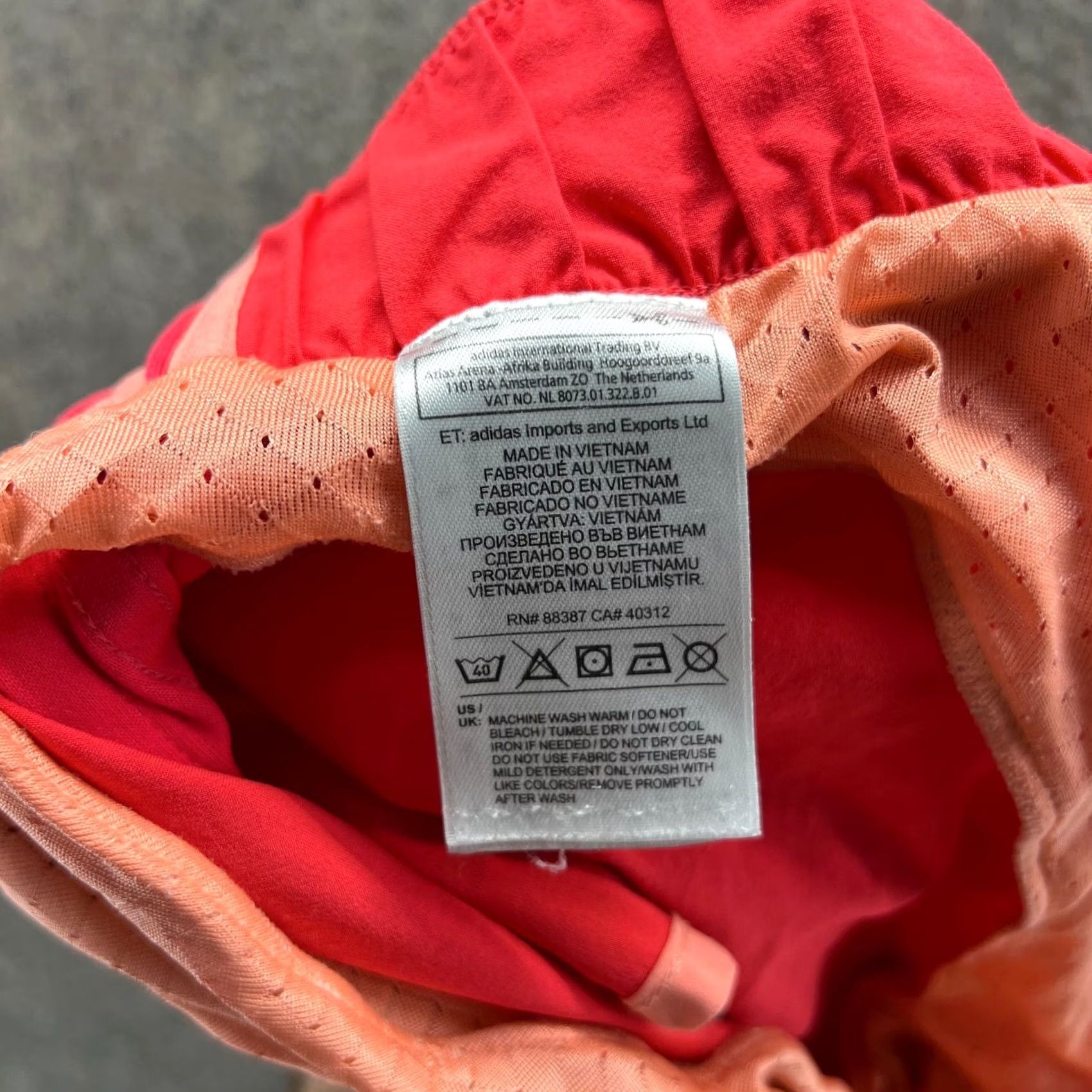 Adidas Adidas Shorts Women Medium Orange Pink Lined Polyester Tennis Activewear Beach 4 in Inseam Men? Size 32" / US 10 / IT 46 - 4 Thumbnail