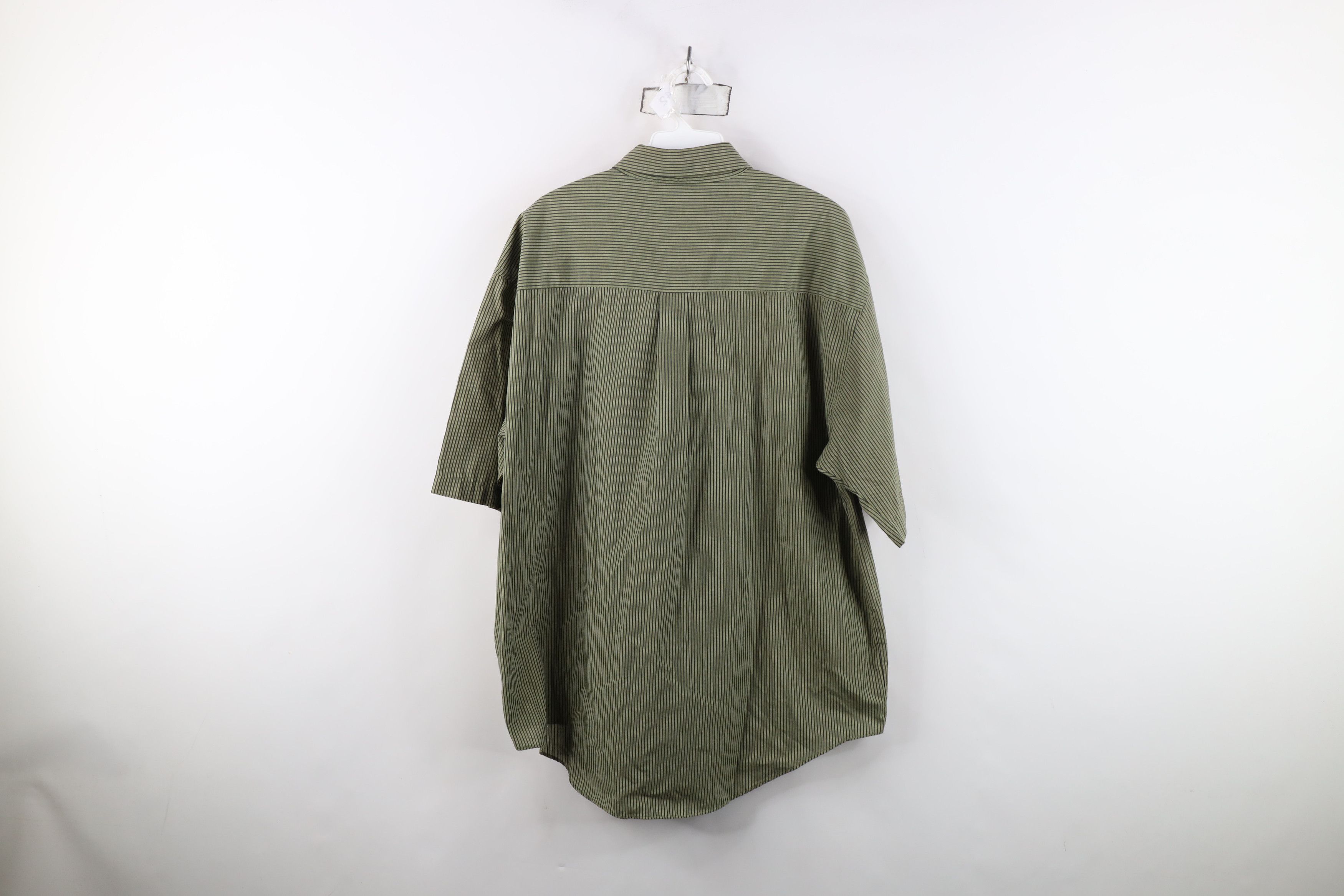 Vintage Vintage 90s Streetwear Fit Short Sleeve Button Down Shirt Size US L / EU 52-54 / 3 - 9 Thumbnail