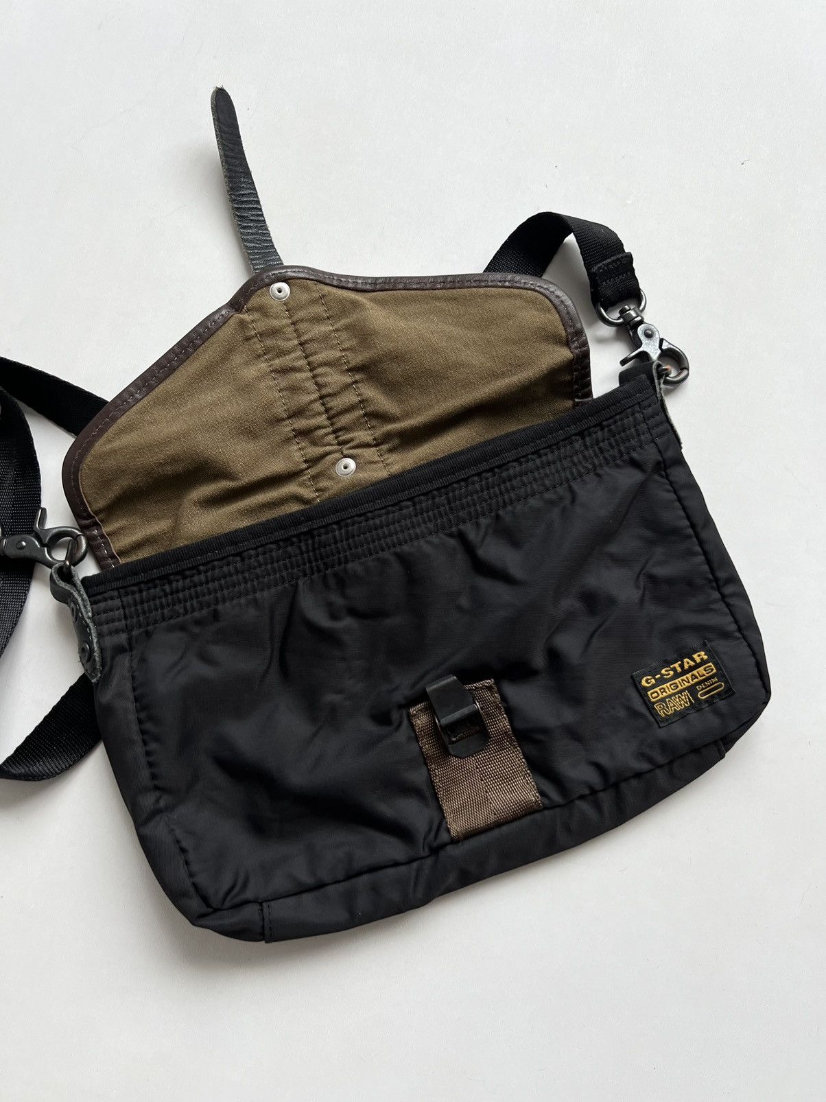 G-Star × Vintage Vintage Y2K G-Star Nylon Messenger Bag Size ONE SIZE - 8 Thumbnail