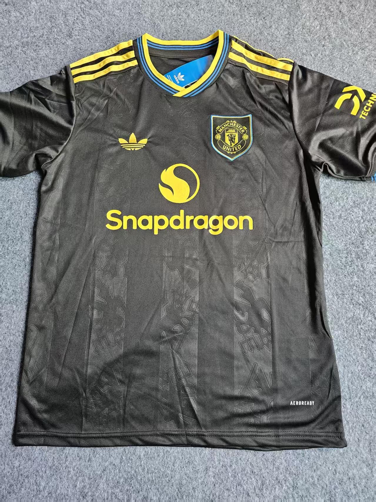 Other 2025 26 MUFC Jersey Away S Size US S / EU 44-46 / 1 - 1 Thumbnail