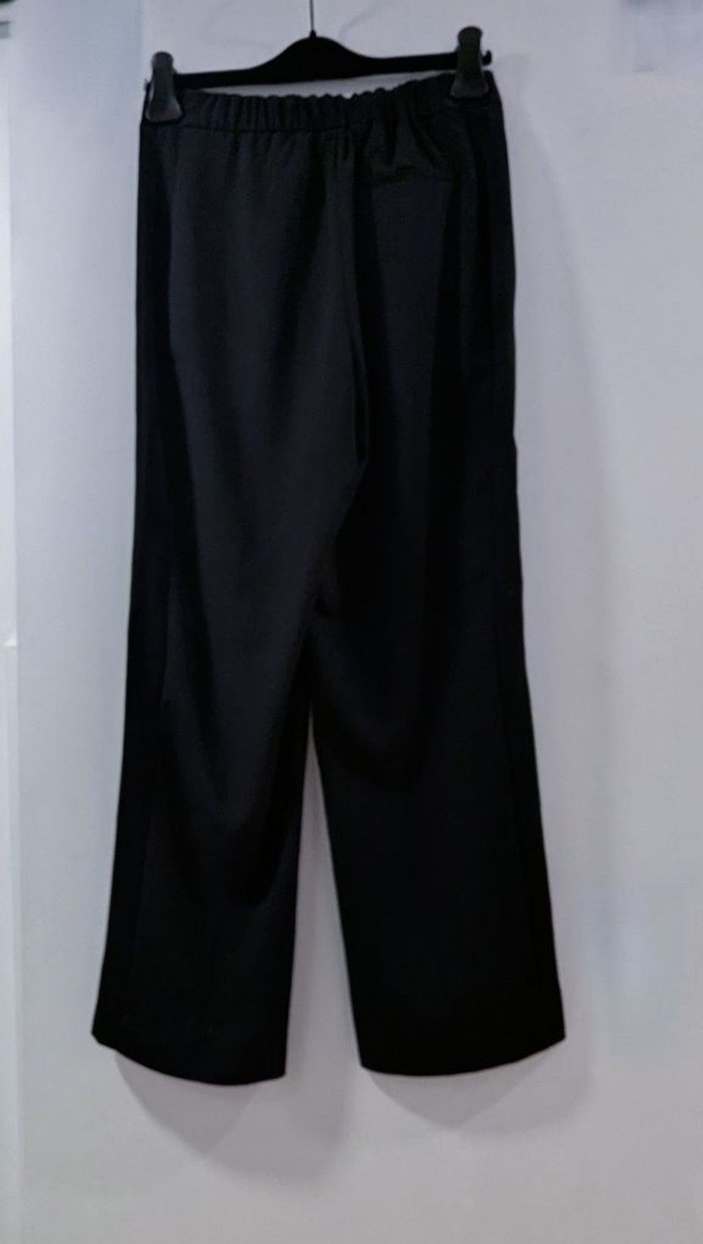 Reiss REISS Black Straight Leg Trousers Size UK10/US6 Size 28" / US 6 / IT 42 - 2 Thumbnail