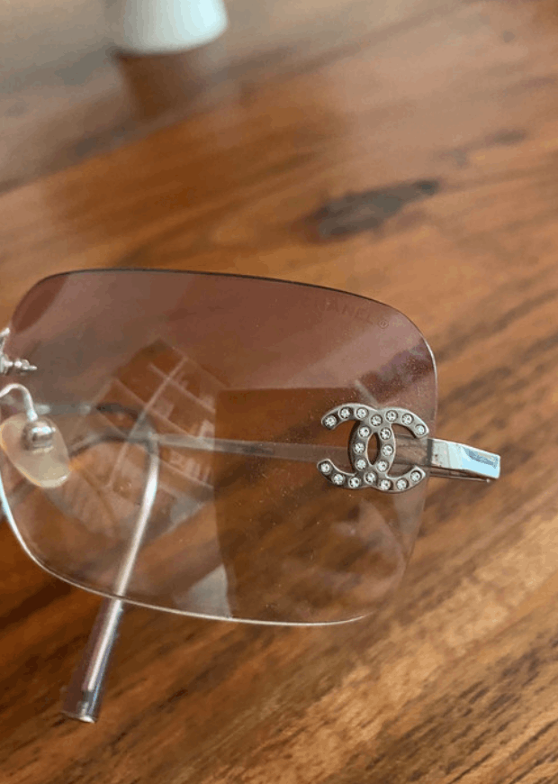 Chanel Chanel Sunglasses 4017-D Rhinestone Logo Rimless Vintage Size ONE SIZE - 5 Thumbnail