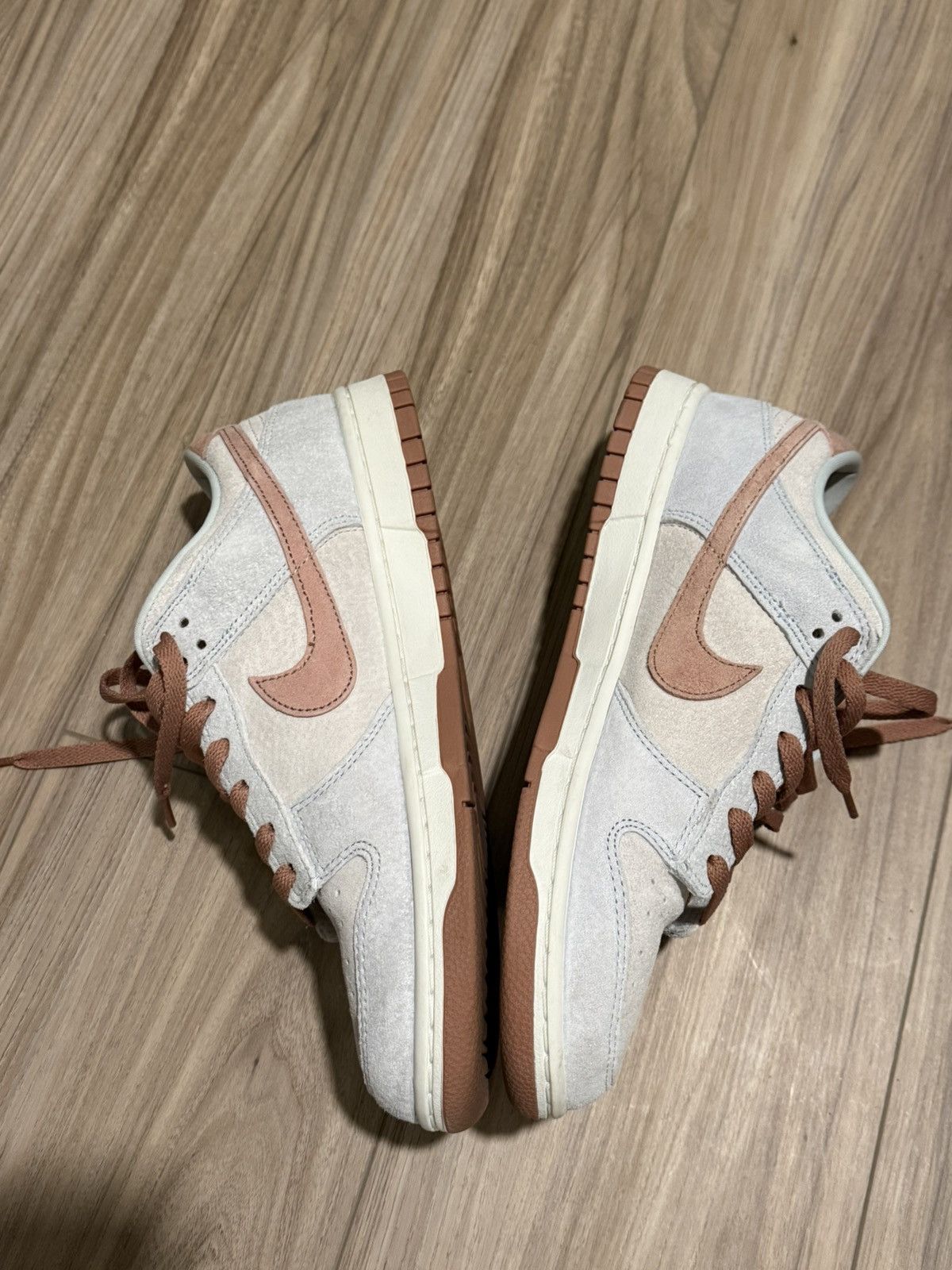 Nike Nike Dunk Low Premium ‘Fossil Rose’ Size US 10.5 / EU 43-44 - 2 Thumbnail