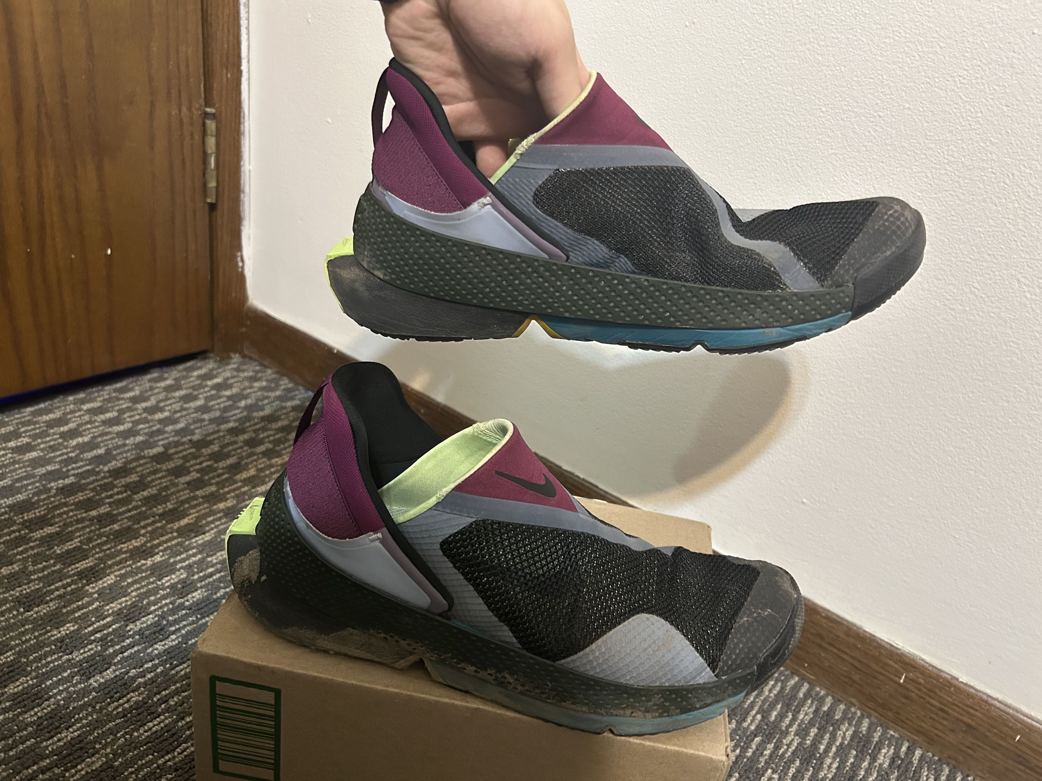Nike Nike Go FlyEase Black Lime Glow Size US 10 / EU 43 - 8 Thumbnail