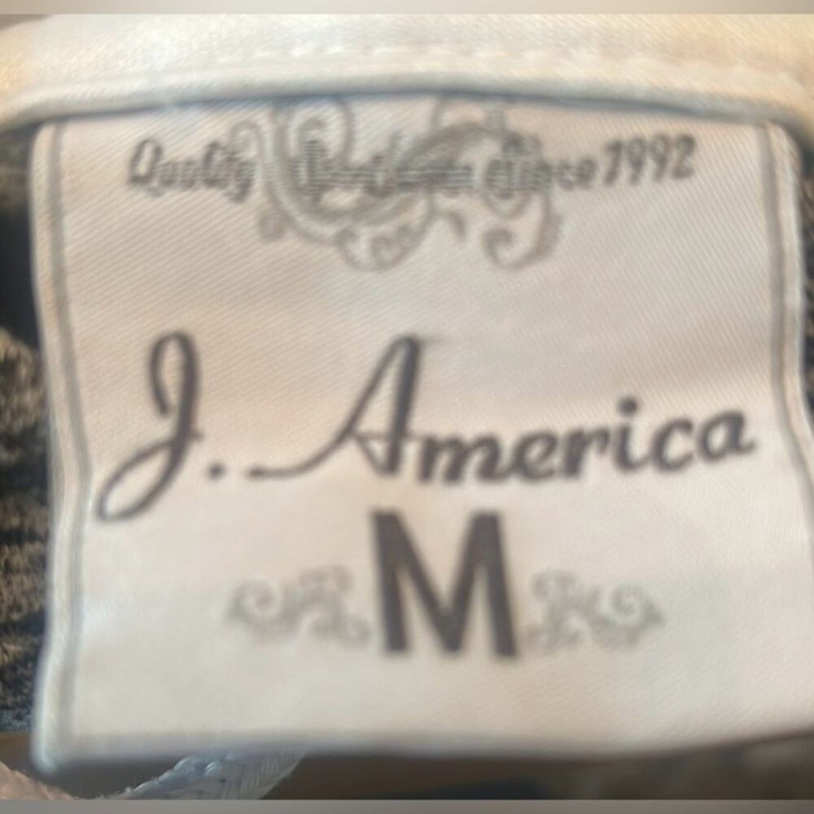 J. America J. America pullover hoodie, size medium Size M / US 6-8 / IT 42-44 - 5 Thumbnail
