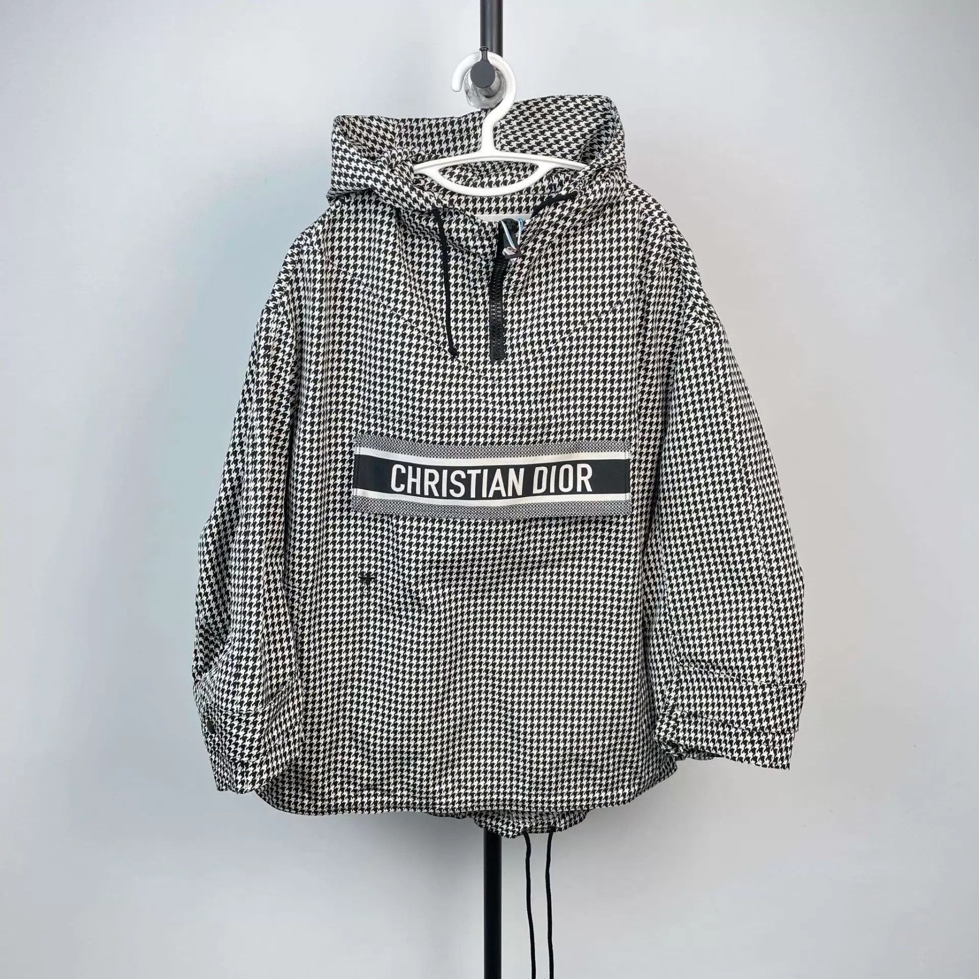 Dior Dior houndstooth black white XS jacket 98 new Size XS / US 0-2 / IT 36-38 - 1 Thumbnail