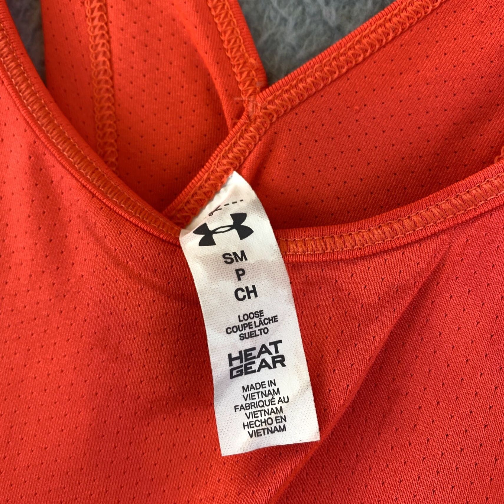 Under Armour Under Armour Shirt Women S Small Orange Outdoor Athletic Tank Top Ladies /87-8 Size S / US 4 / IT 40 - 3 Thumbnail