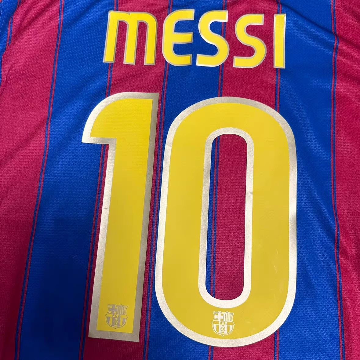 Other 2009 2010 Barcelona #10 Messi Jersey Size US XL / EU 56 / 4 - 3 Thumbnail