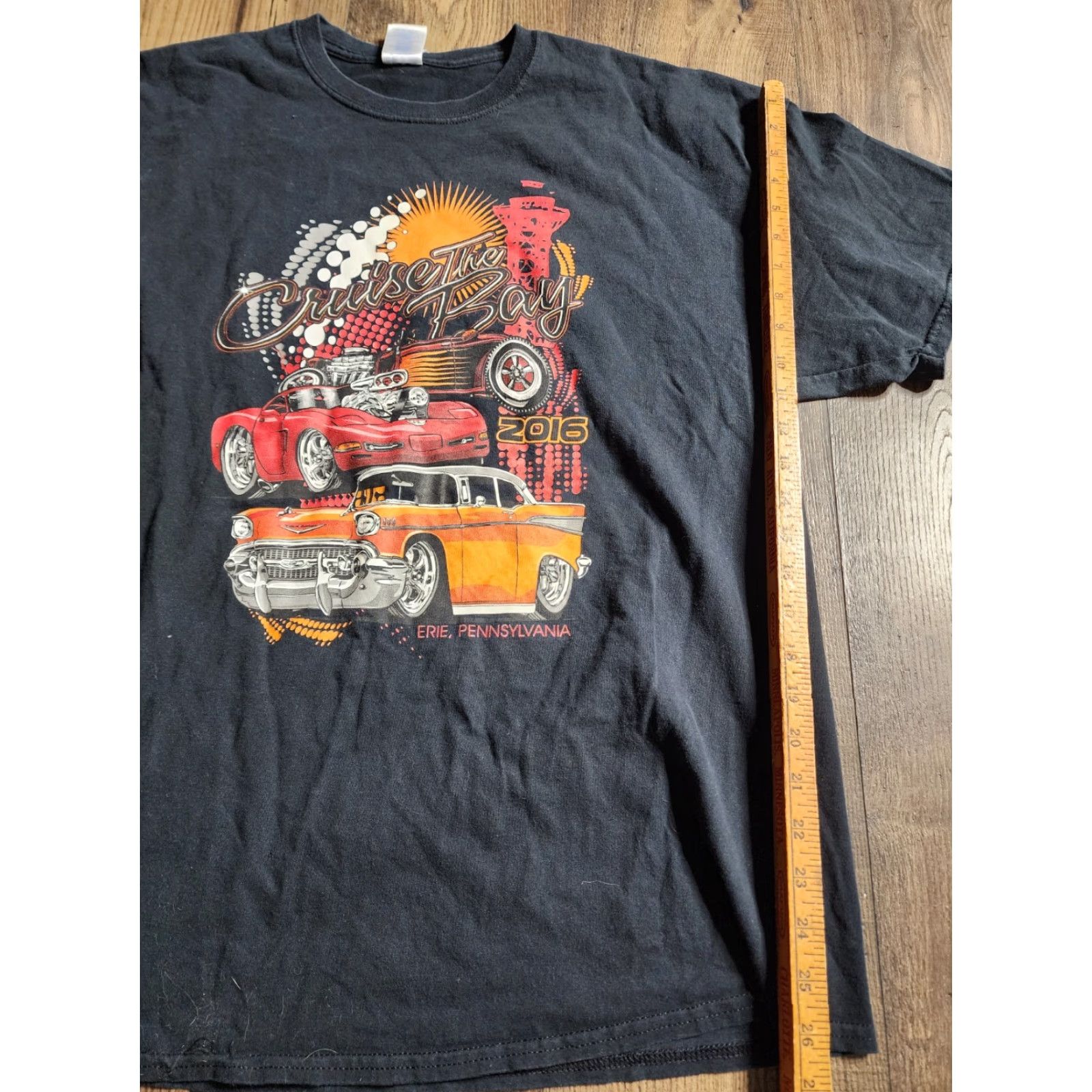 Gildan VINTAGE Mens 2XL Cruise The Bay 2016 Erie PA T Shirt Double Sided Classic Car Show Size US XXL / EU 58 / 5 - 3 Thumbnail