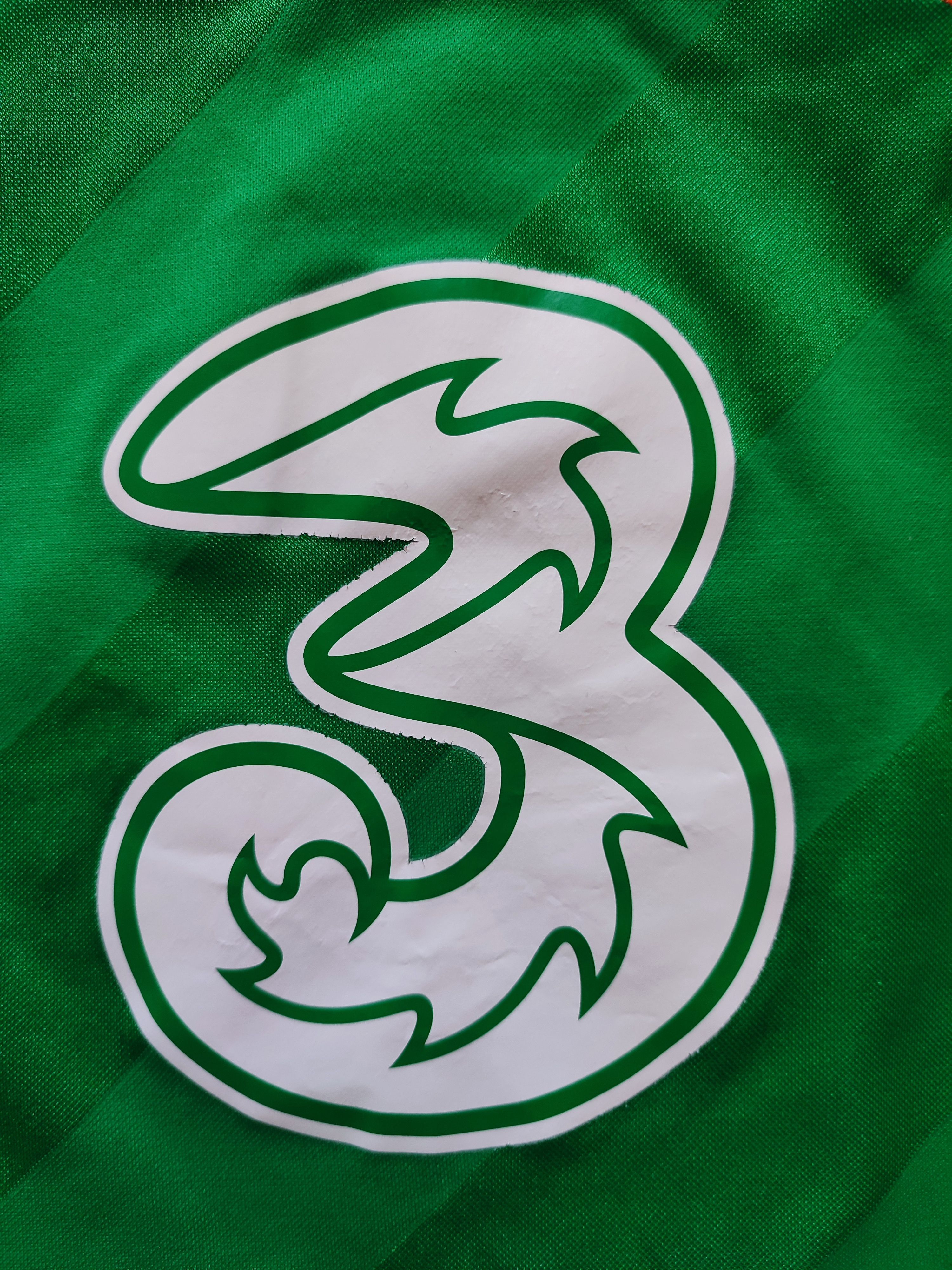 Umbro Ireland National Team 2016 Home Umbro Official Soccer Jersey Size US M / EU 48-50 / 2 - 10 Thumbnail