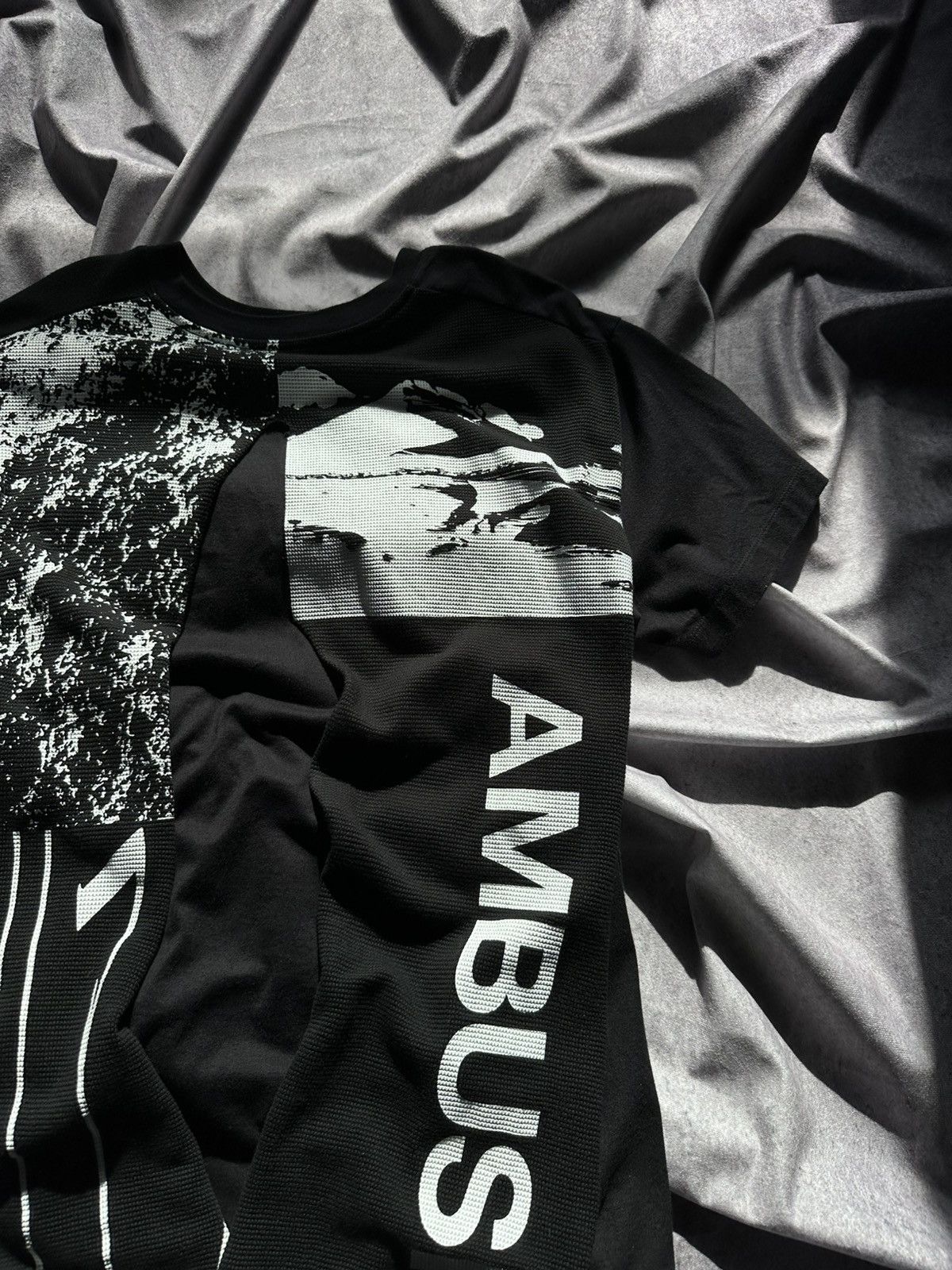 Ambush Design Ambush Cape Visitor Hybrid Tee Size US L / EU 52-54 / 3 - 3 Thumbnail