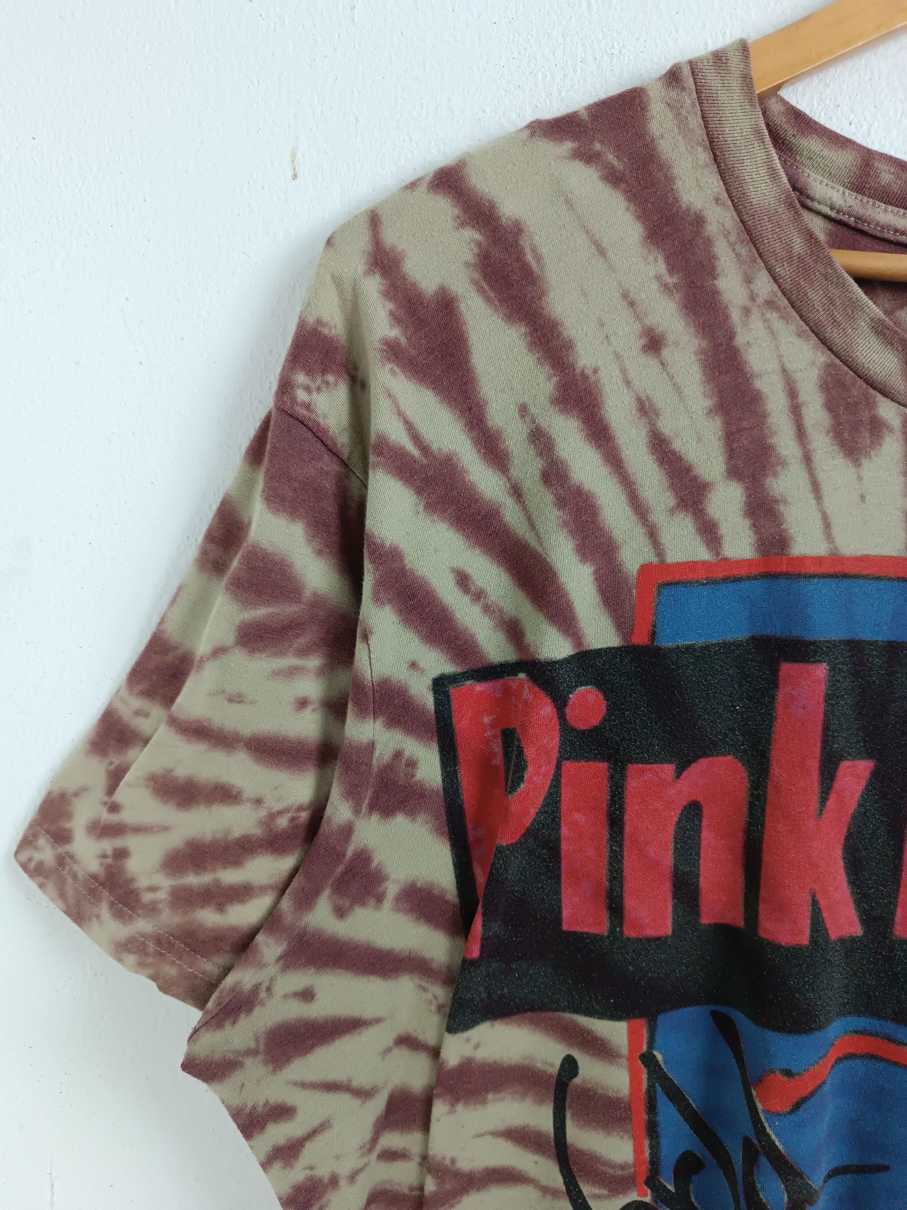 Pink Floyd VINTAGE PINK FLOYD WORLD TOUR 87 REISSUE TIE DYE VERY RARE Size US XXL / EU 58 / 5 - 4 Thumbnail