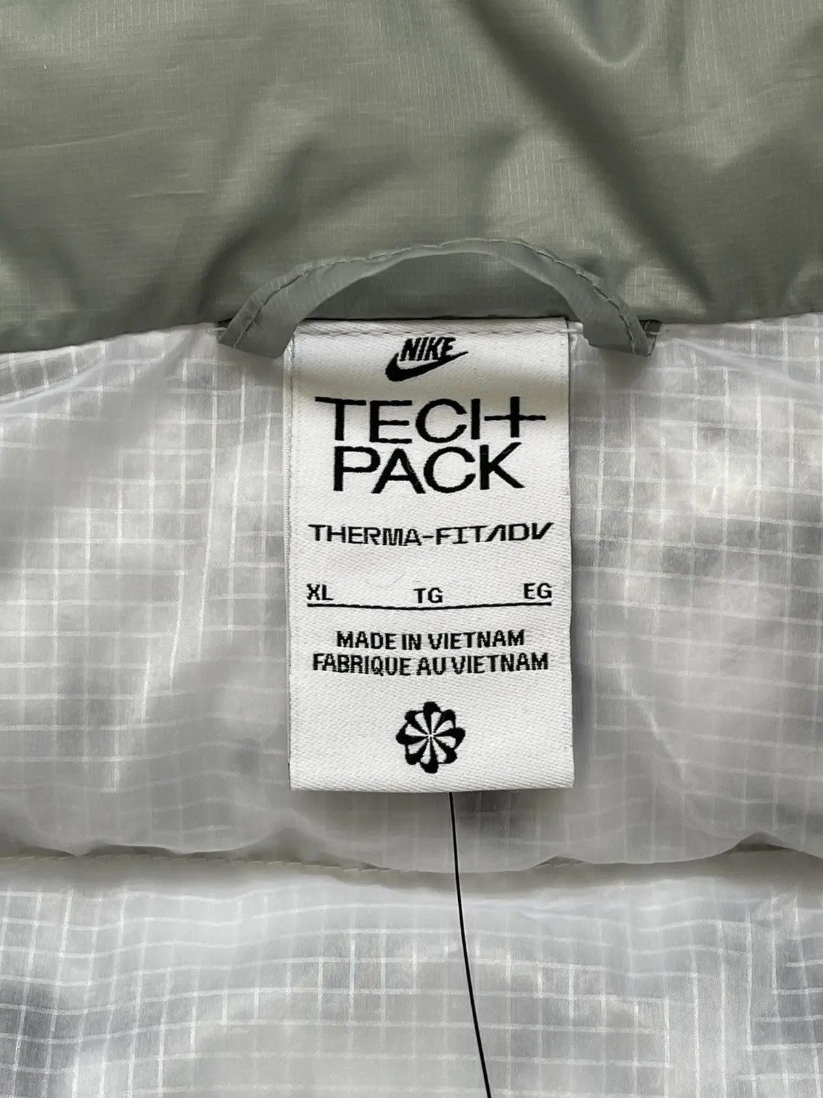 Nike Nike Tech Pack Puffer Vest Streetwear Size US XL / EU 56 / 4 - 10 Thumbnail