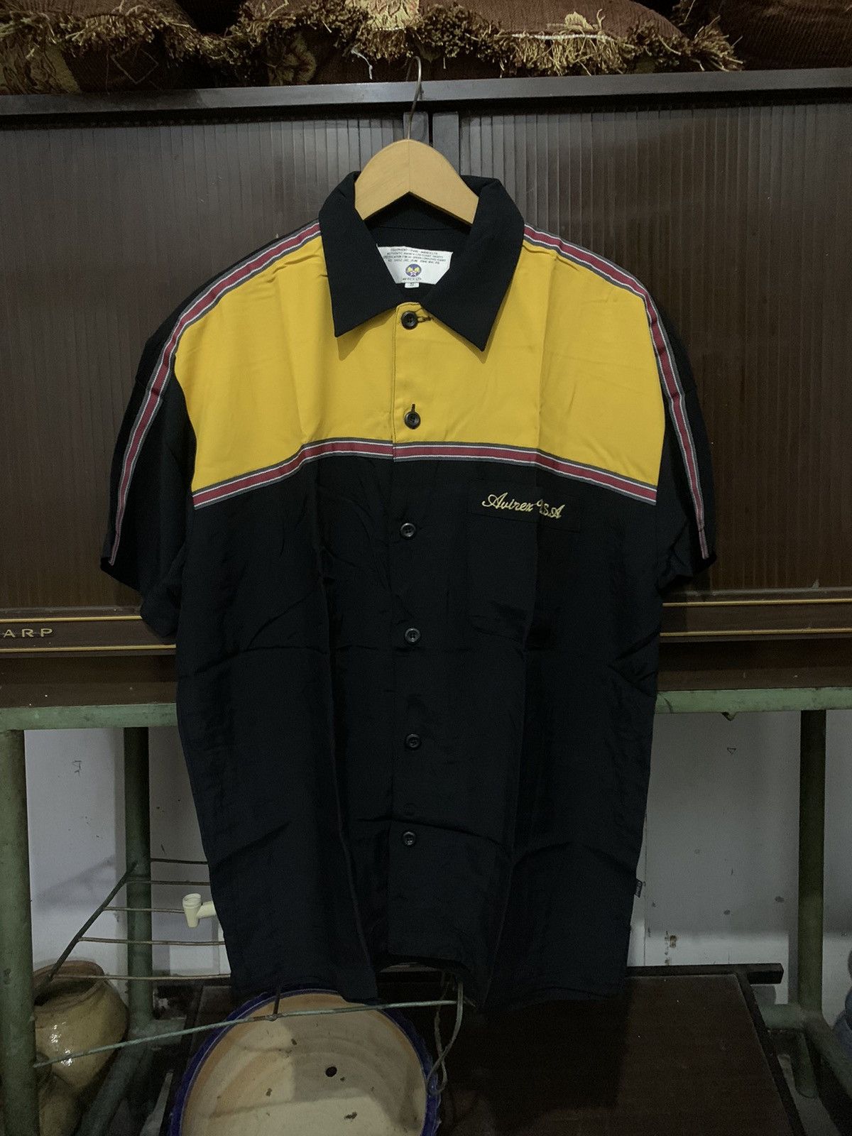 Avirex 🔥Y2K AVIREX SHORT SLEEVE BUTTON UP SHIRT🔥 Size US S / EU 44-46 / 1 - 3 Thumbnail
