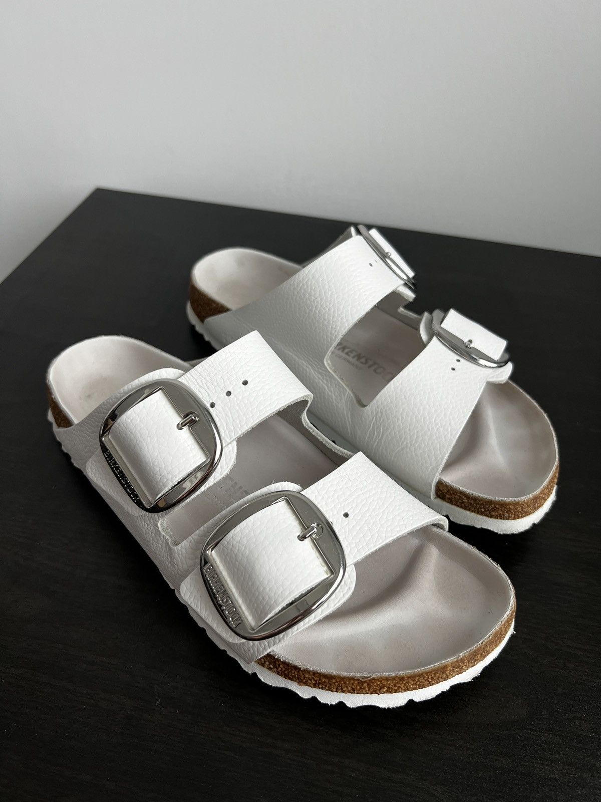 Birkenstock Birkenstock Authentic Arizona Big Buckle White Leather Size US 10 / IT 40 - 3 Thumbnail