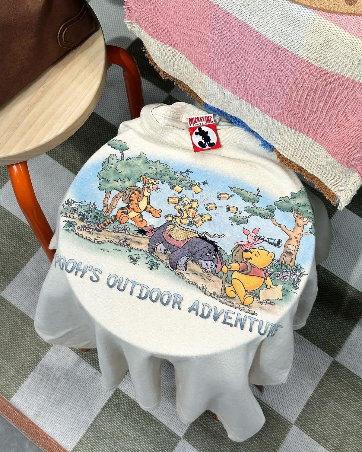 Disney POOH’S OUTDOOR ADVENTURE EMBROIDERED 90S Size US XXL / EU 58 / 5 - 4 Thumbnail