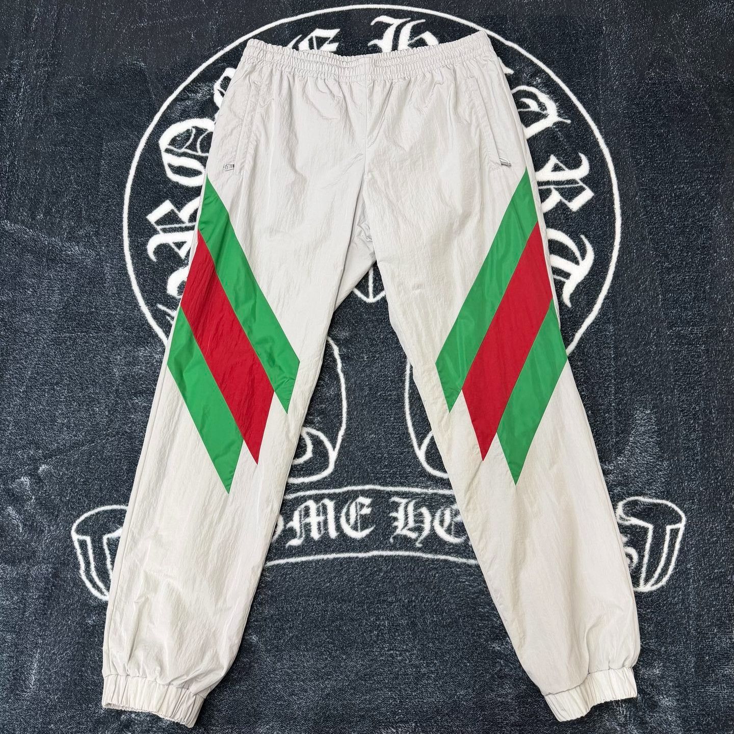 Gucci Gucci Reflective Sweatpants 32 Men Size US 32 / EU 48 - 1 Thumbnail