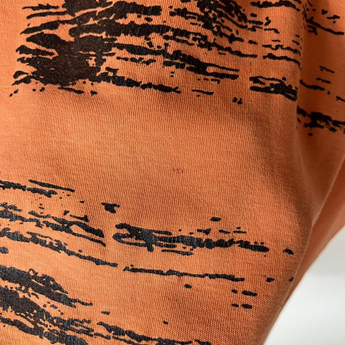 Diesel Vintage Diesel Central Logo Orange Tee Streetwear Y2K Size US L / EU 52-54 / 3 - 4 Thumbnail