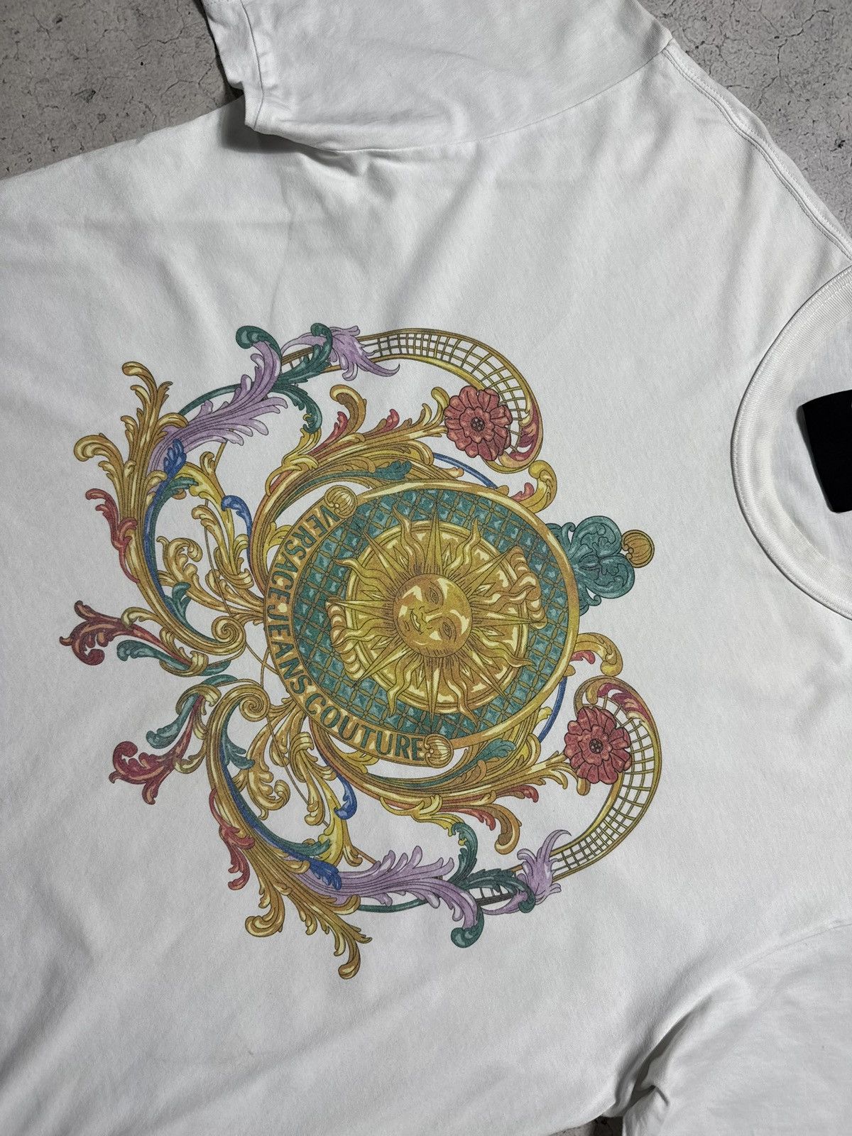 Versace Jeans Couture Versace Jeans Couture White Luxury Big Logo T-Shirt Size L Size US L / EU 52-54 / 3 - 6 Thumbnail