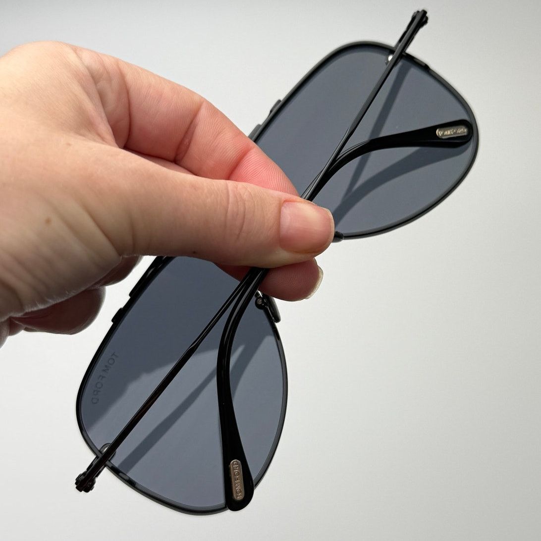 Tom Ford TOM FORD Sunglasses FT1071 01A Leon Shiny Black/Smoke Grey Size ONE SIZE - 12 Thumbnail