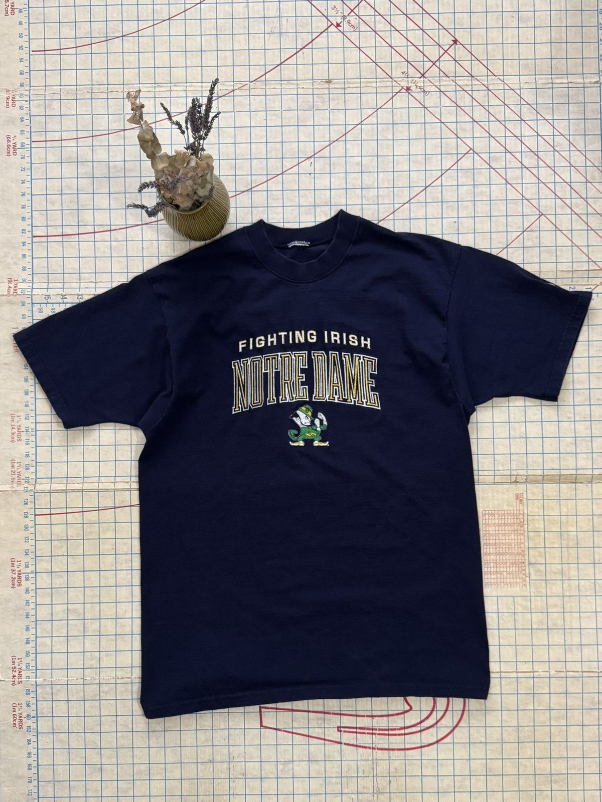 NCAA × Pro Player × Vintage Vintage Pro Player Notre Dame Fighting Irish Embroidered Tee Size US L / EU 52-54 / 3 - 3 Thumbnail