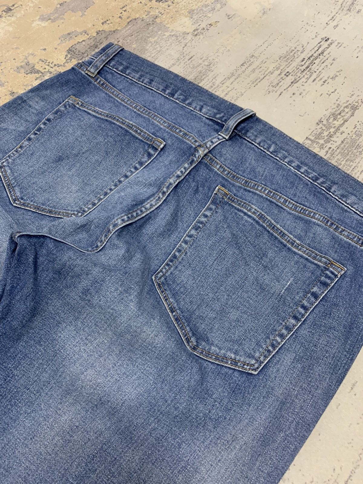 Japanese Brand Uniqlo Archive Style Distressed Slim Fit Denim Pants Size US 35 - 15 Thumbnail