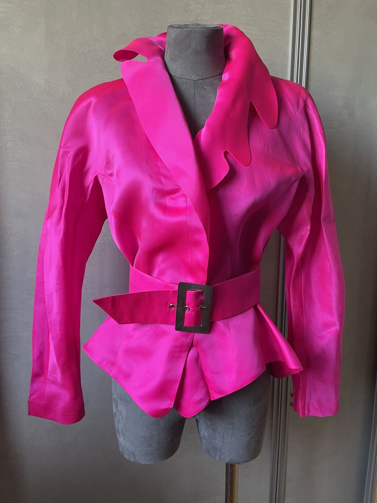 THIERRY MUGLER JACKET. Les infernales.