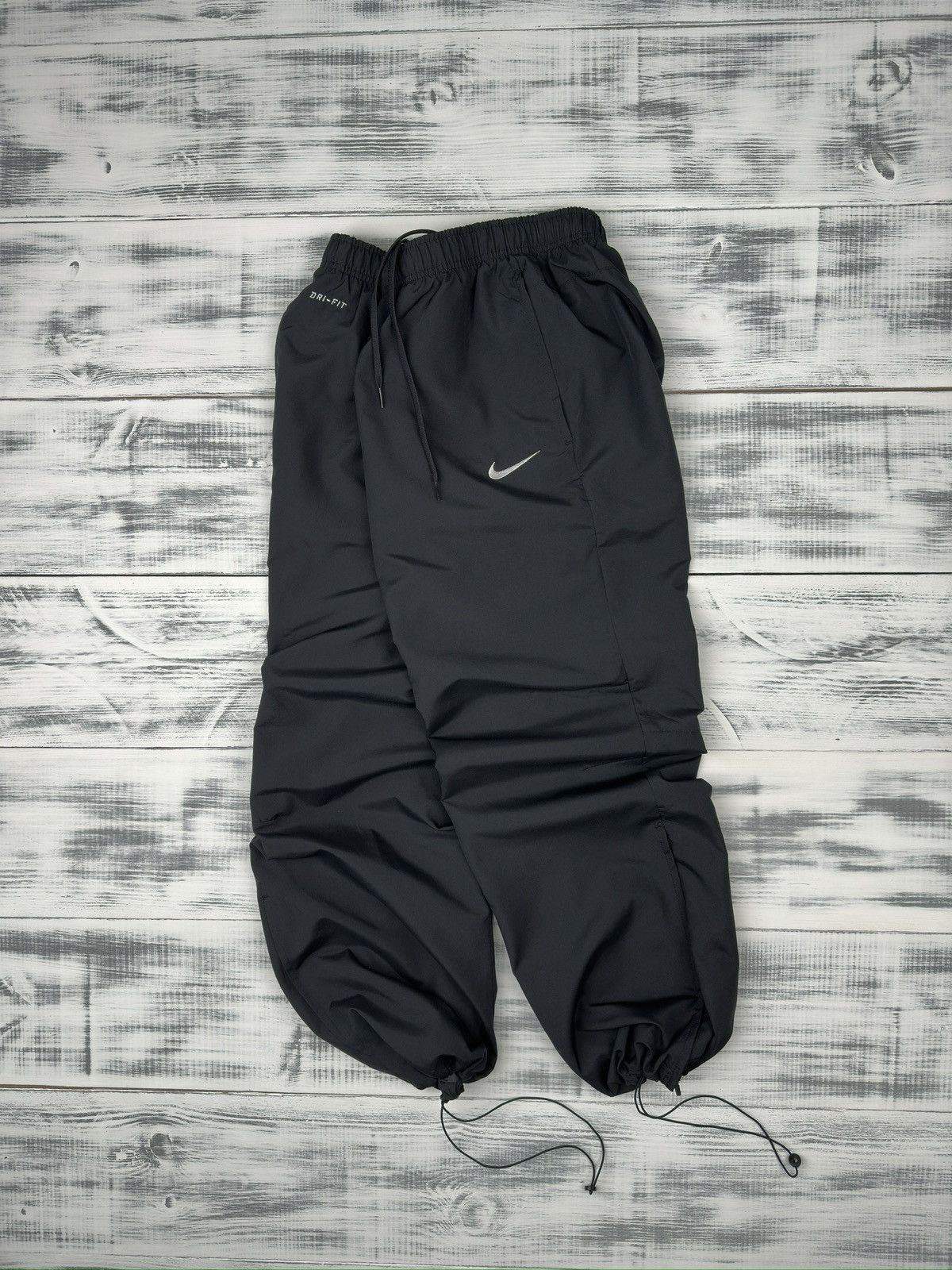 Nike basketball pants nylon online