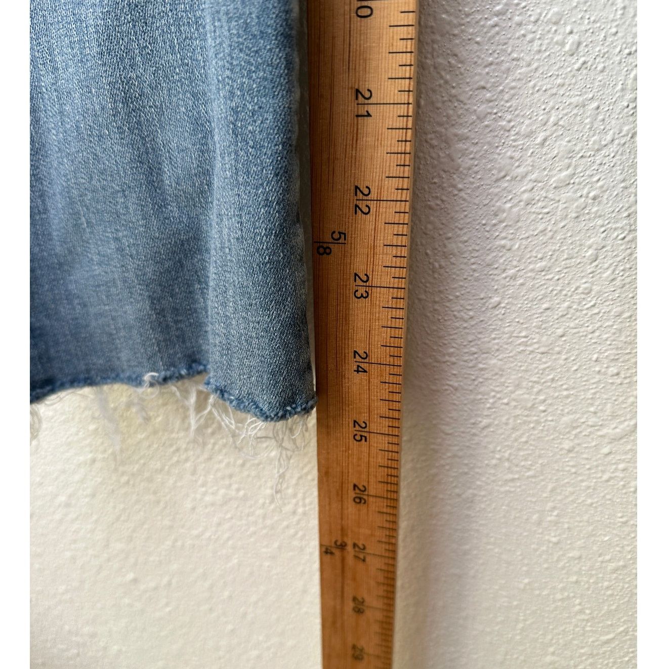AG Adriano Goldschmied AG Prima Ankle Cigarette Jeans Muted Medium Wash Raw Hem 32R Size 32" / US 10 / IT 46 - 12 Thumbnail