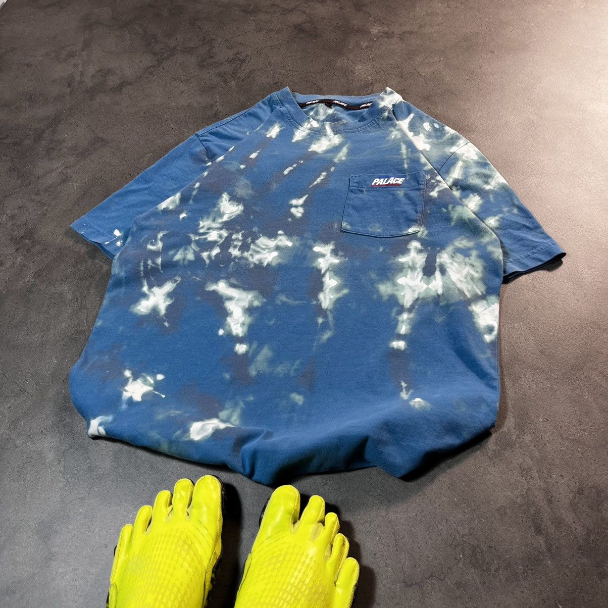 Palace Palace Skateboards Pocket Tee Tie Dye Tshirt Skate SK8 Hype Size US M / EU 48-50 / 2 - 3 Thumbnail