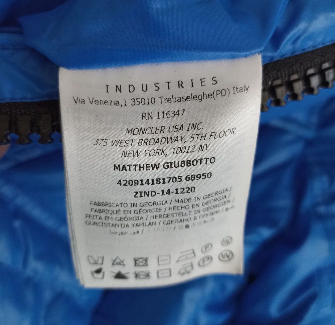 Moncler Moncler Down Jacket luxury puffer Italy high fashion patch Size US L / EU 52-54 / 3 - 10 Thumbnail