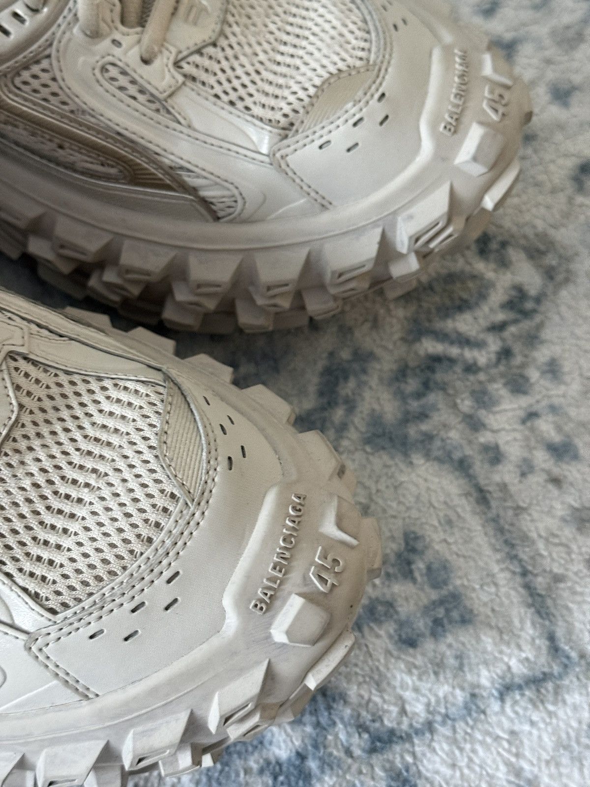 Balenciaga Balenciaga Defender / Bouncer Size US 12 / EU 45 - 11 Thumbnail