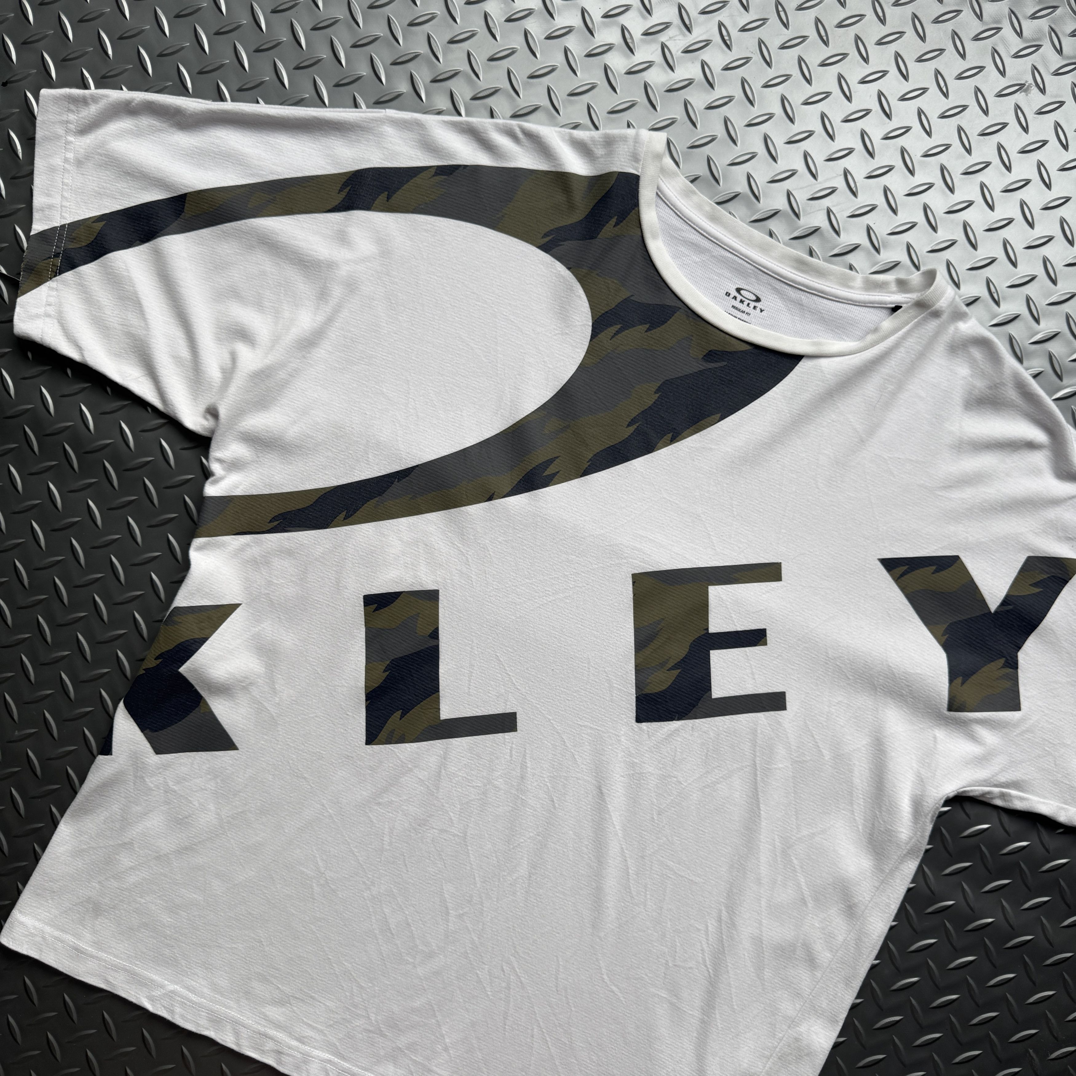 Oakley Oakley Big Logo Camo Tee Size US L / EU 52-54 / 3 - 2 Thumbnail