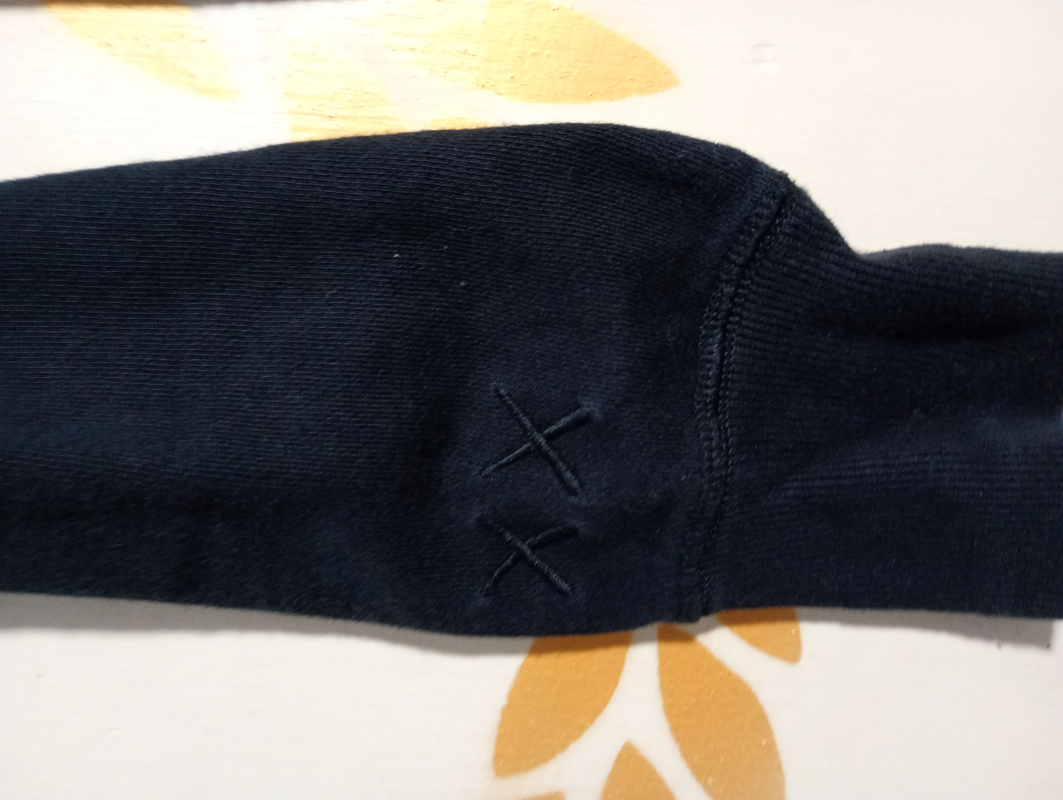 Kaws × Peanuts Peanuts x Uniqlo x Kaws Sweatshirt Size US S / EU 44-46 / 1 - 10 Thumbnail