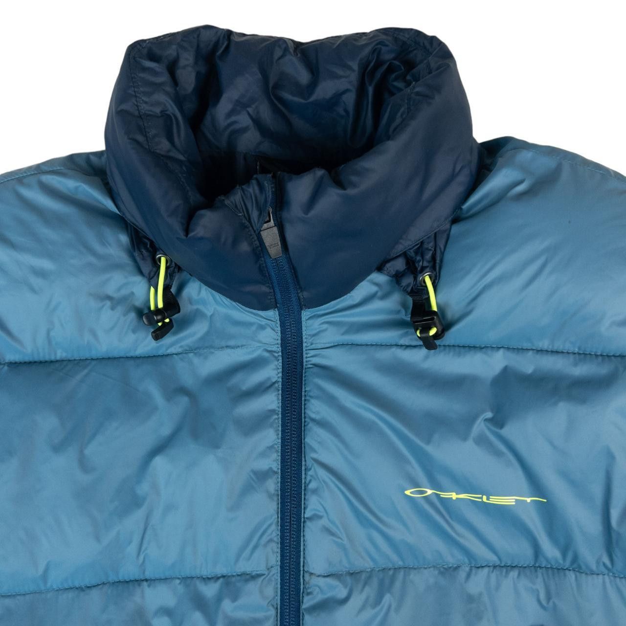 Oakley Vintage Oakley Zip Up Puffer Jacket Size M Size US M / EU 48-50 / 2 - 3 Thumbnail