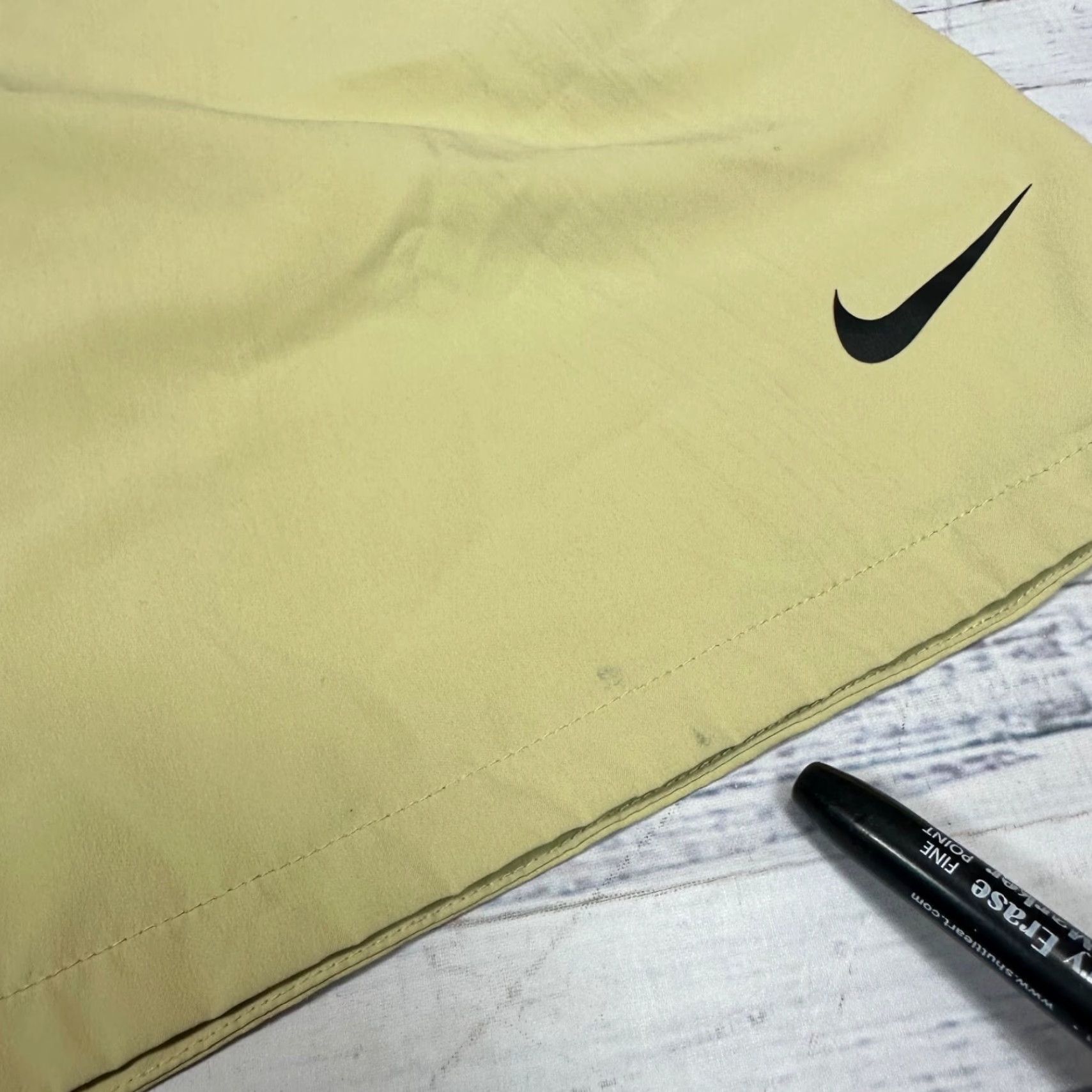 Nike Nike Womens Athletic Shorts Shirt? Jacksonville Jaguars Beige M Size 32" / US 10 / IT 46 - 2 Thumbnail