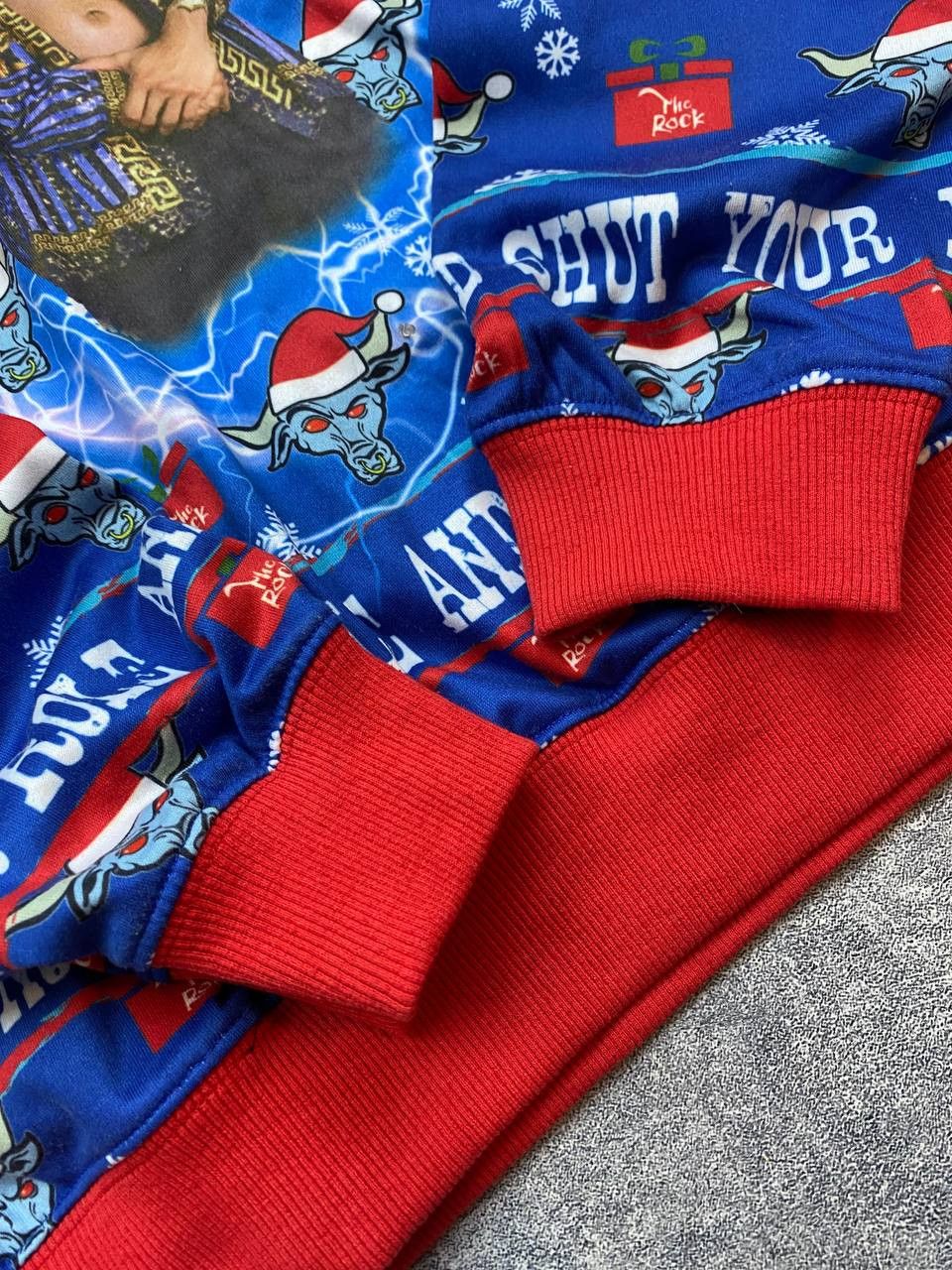 Vintage × WWE The Rock Ugly Holiday WWE Size US M / EU 48-50 / 2 - 8 Thumbnail