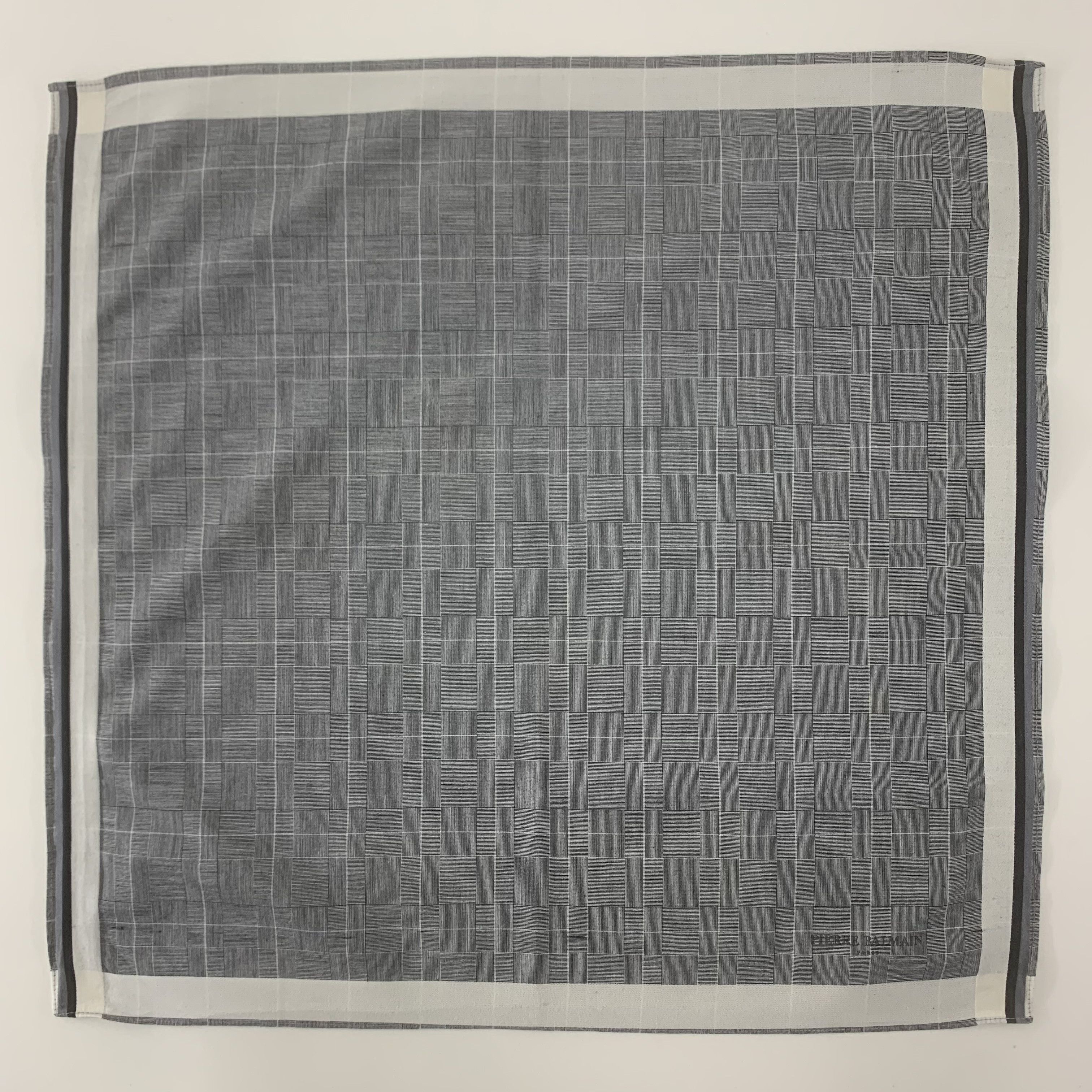 Pierre Balmain Pierre Balmain Handkerchief Bandana Neckerchief Square Size ONE SIZE - 2 Thumbnail