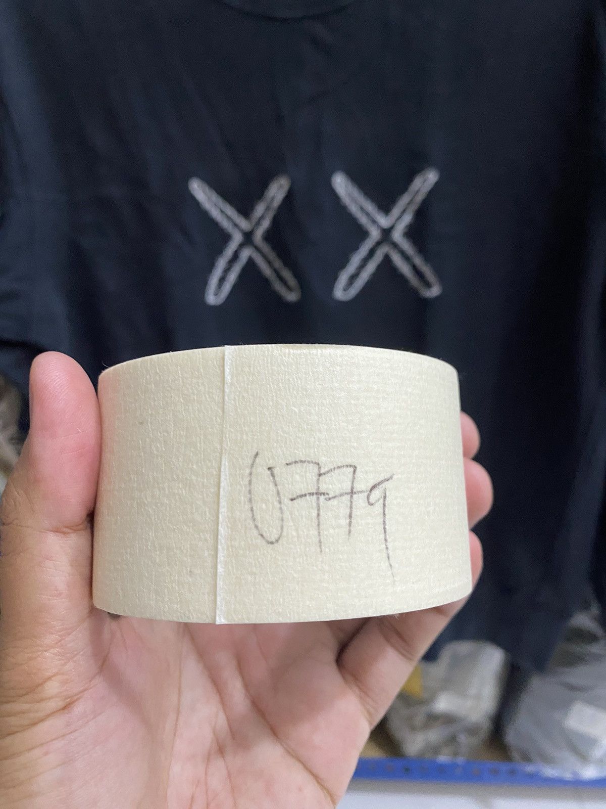 Kaws × Uniqlo KAWS X UNIQLO X SESAME STREET SWEATSHIRT Size US S / EU 44-46 / 1 - 12 Thumbnail