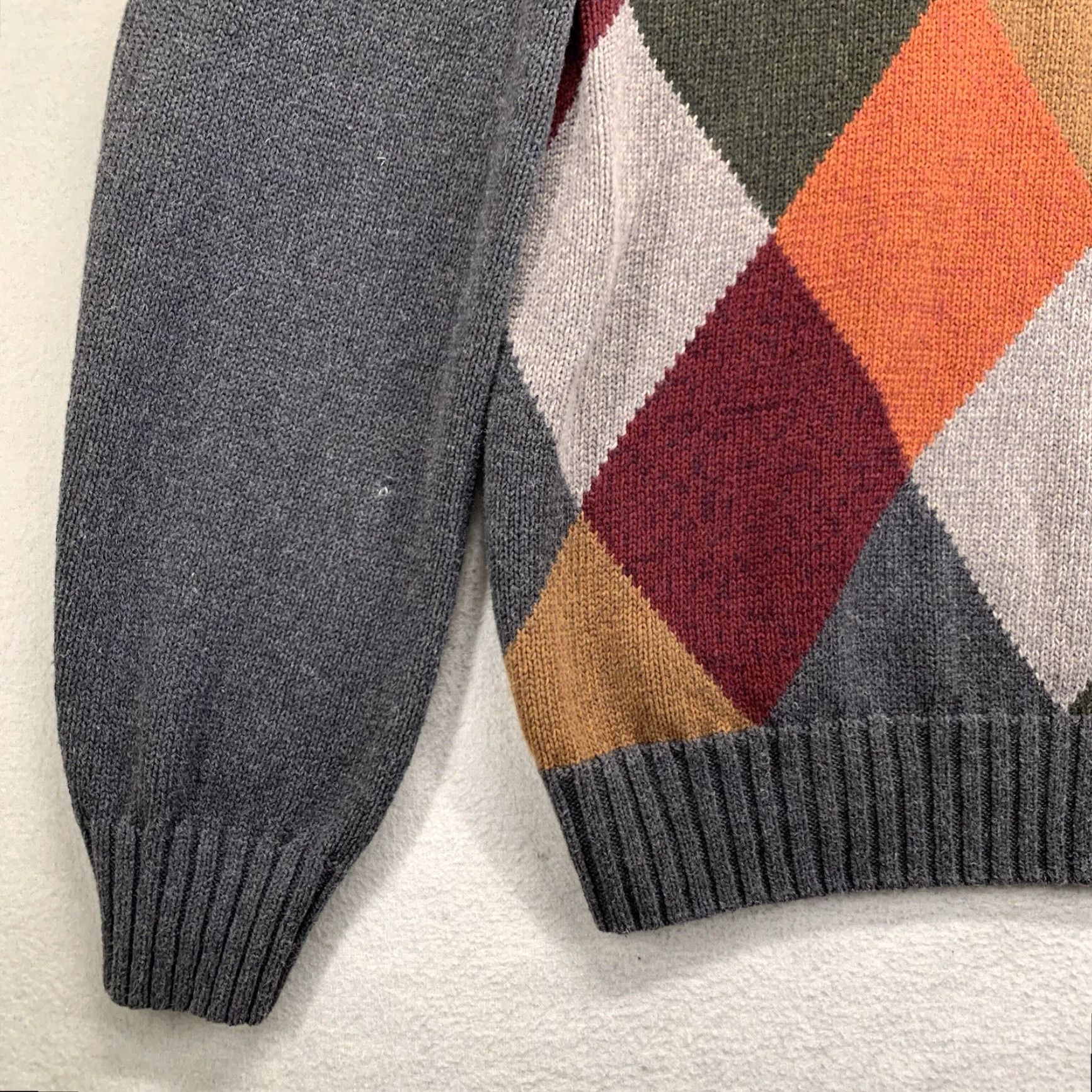 Van Heusen Van Heusen Argyle Sweater Large Gray Multi Color Long Sleeve Crew Neck Mens Size US L / EU 52-54 / 3 - 2 Thumbnail