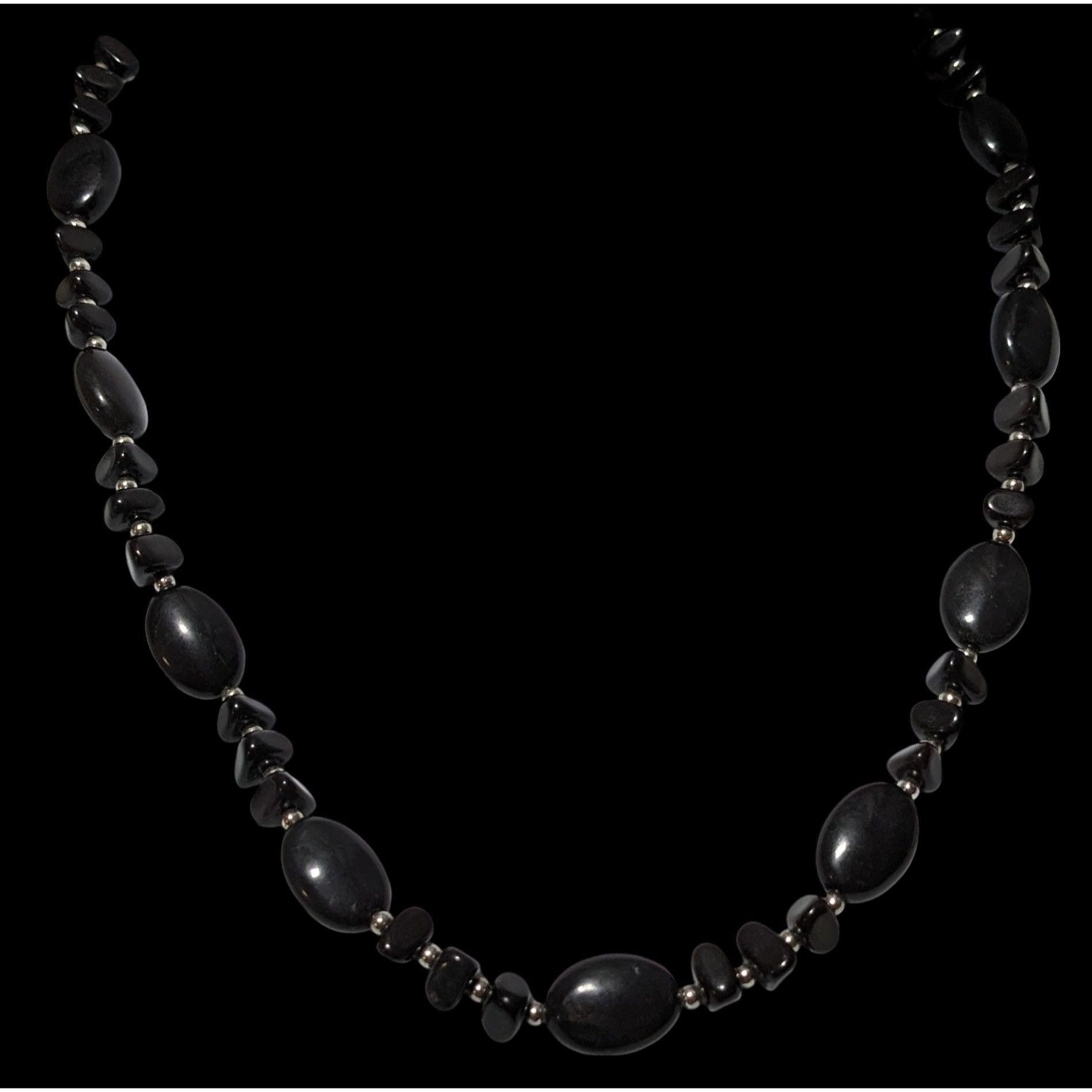 Chaps Preppy Beaded Chaps Black And Silver Necklace Size ONE SIZE - 6 Thumbnail