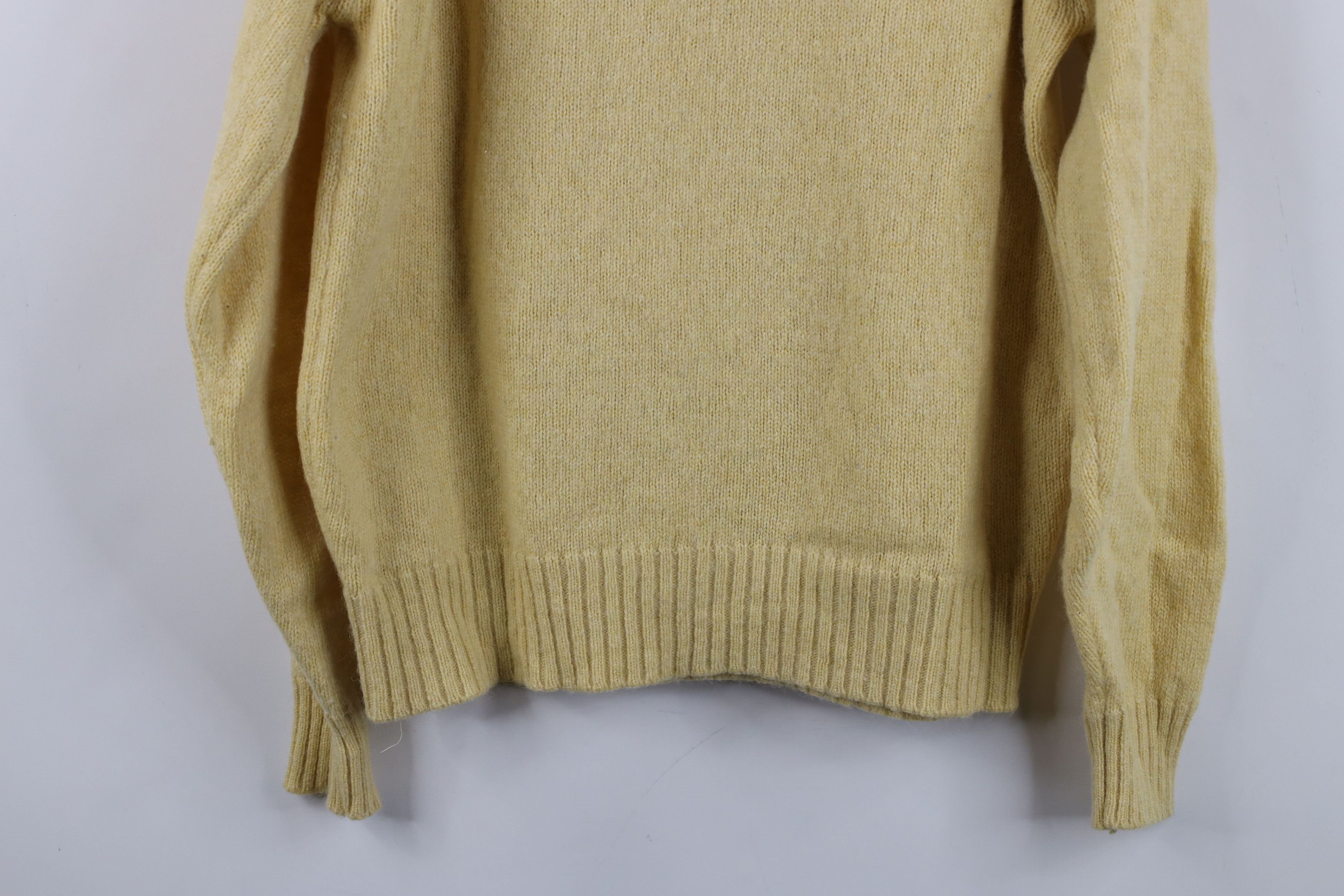 Vintage Vintage 70s Streetwear Knit Crewneck Sweater Yellow USA Size US L / EU 52-54 / 3 - 10 Thumbnail