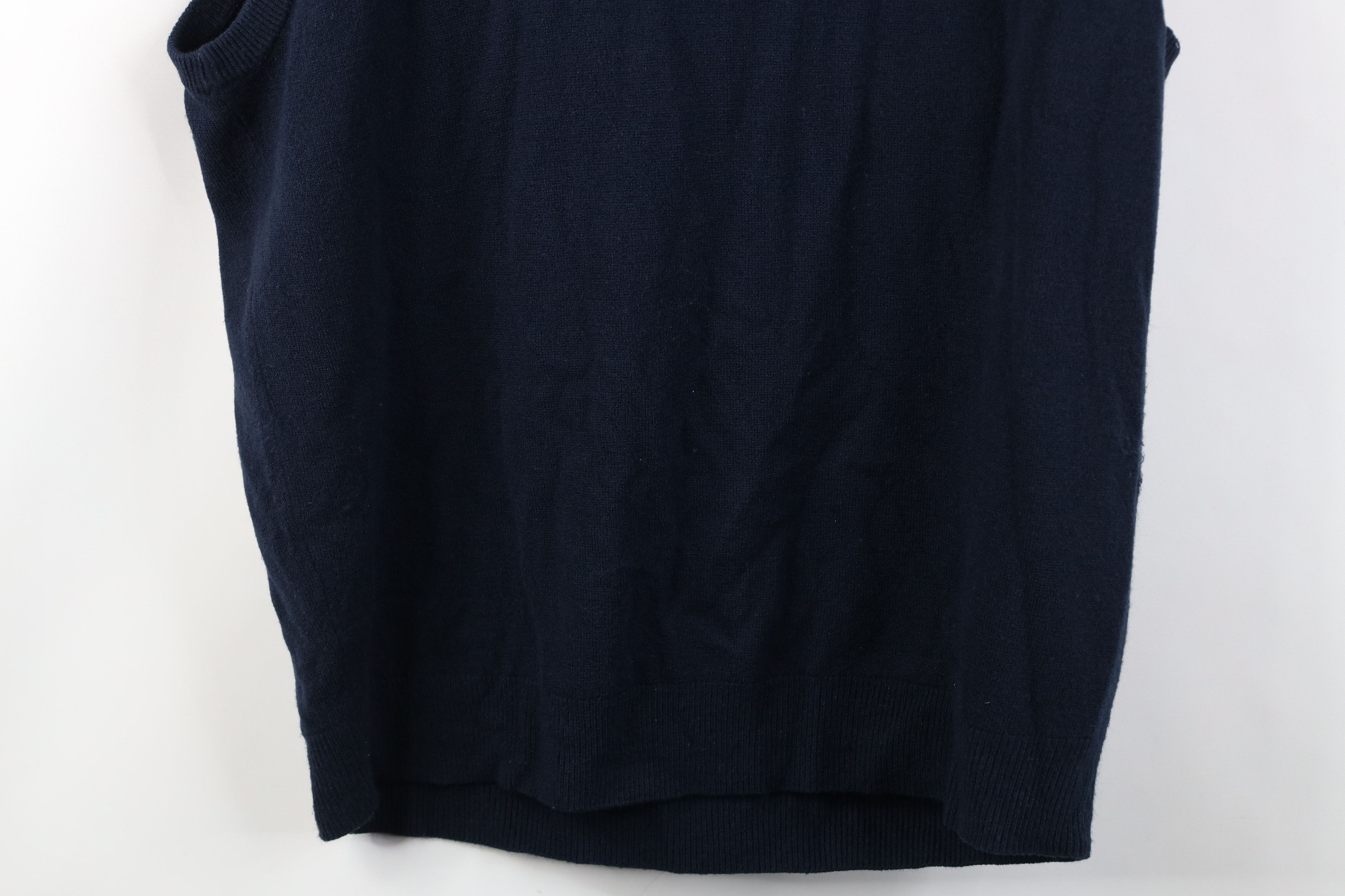 Vintage Vintage 90s Streetwear Blank Knit Sweater Vest Navy Blue Size US XL / EU 56 / 4 - 10 Thumbnail
