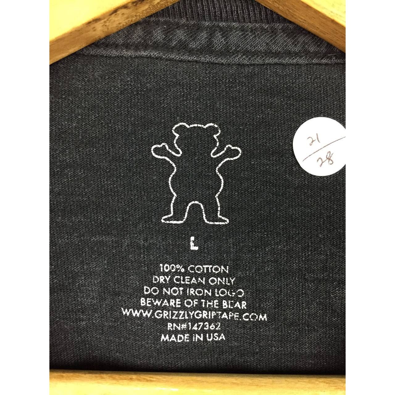 Grizzly Griptape × Vintage Grizzly Griptape Bear Logo Pocket Skate Tee Size US L / EU 52-54 / 3 - 18 Thumbnail